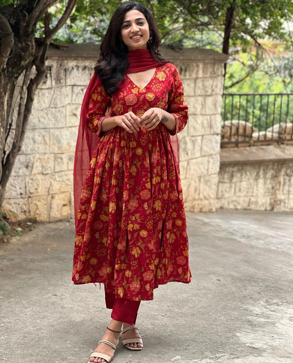 Kanmani Red Floral Mul Cotton Kurta Set with Kota Dupatta