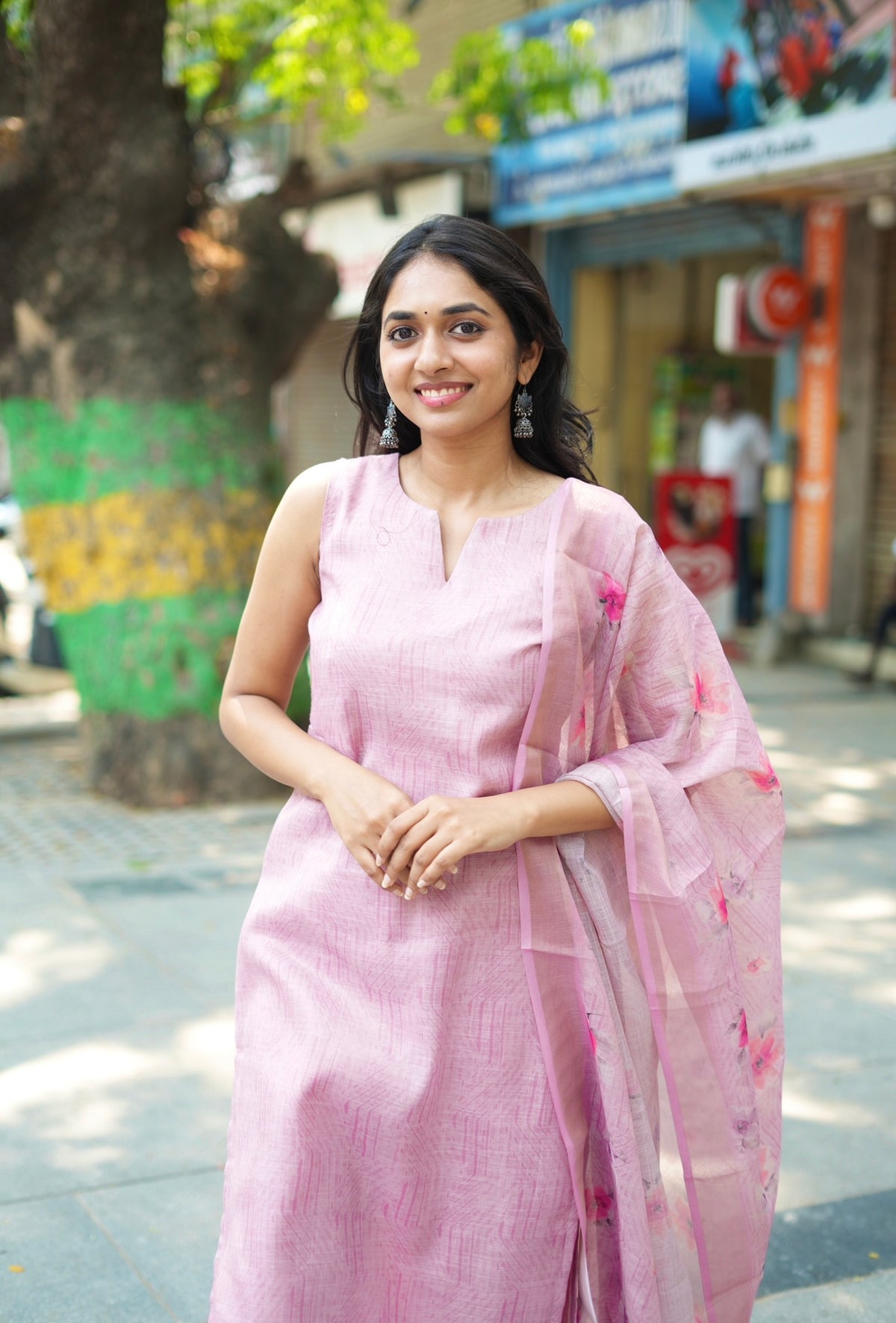 SHREYA-Tissue pink