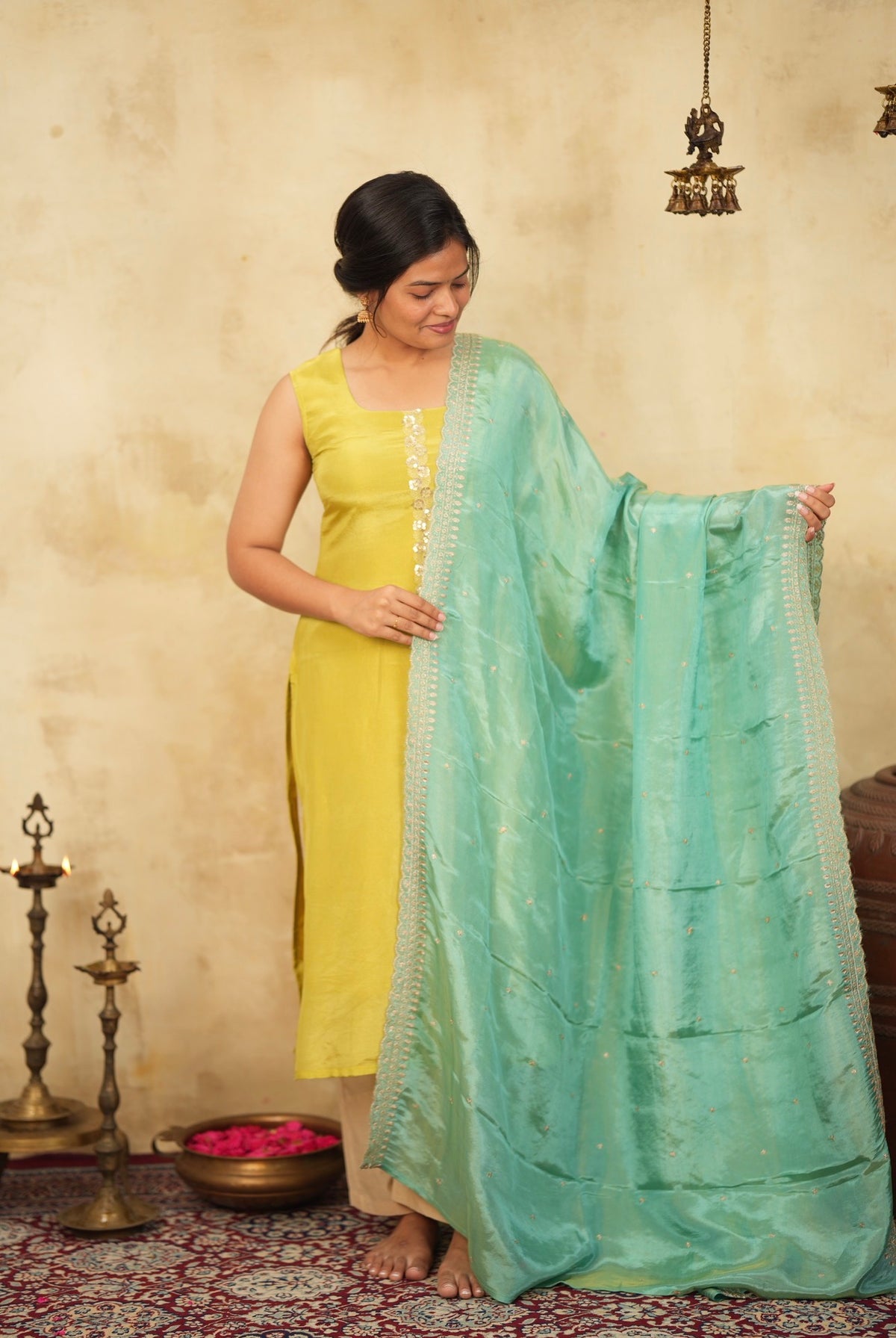 Tulsi🍐 (Lemon yellow +Turquoise)