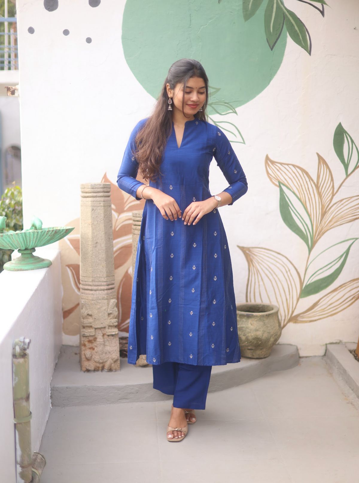ARTHI BLUE