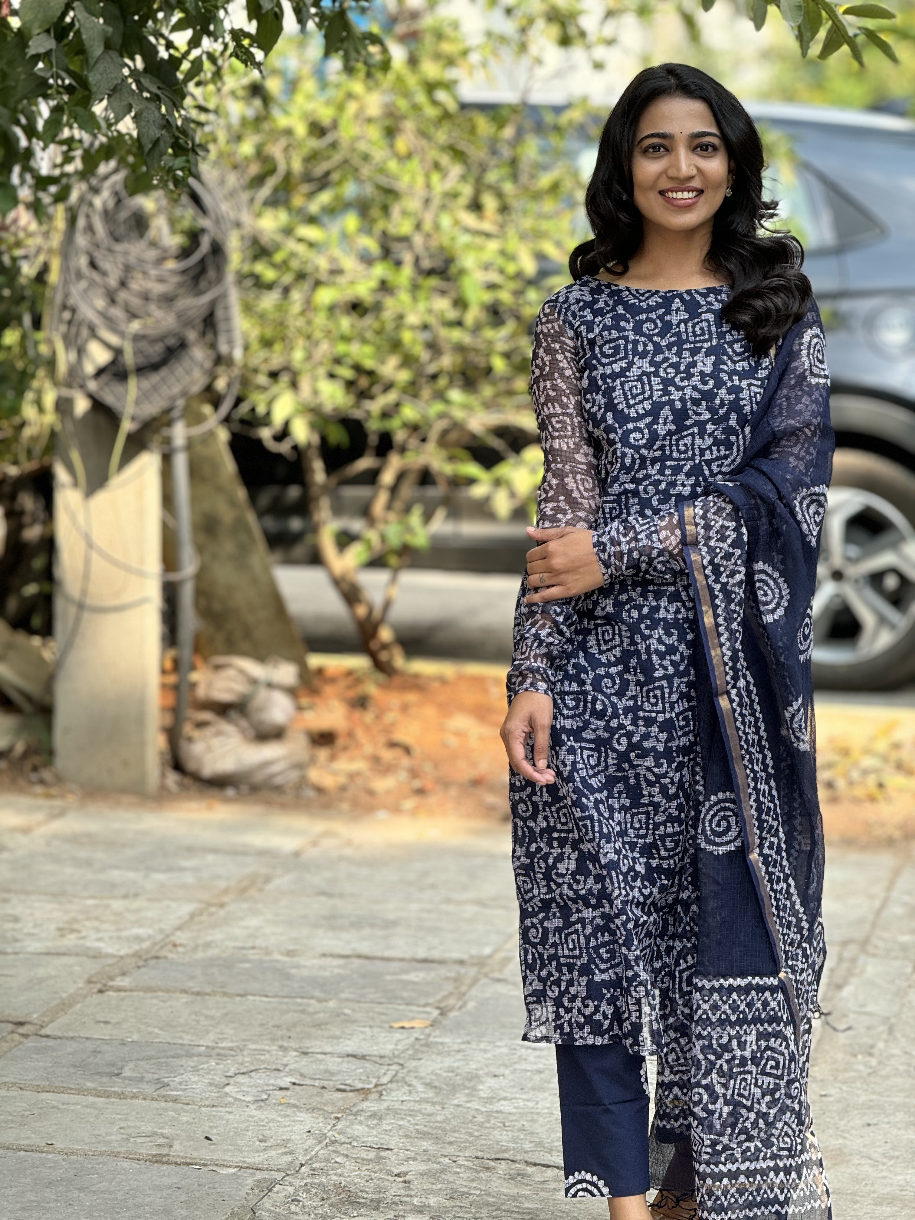 HEMANIKA BLUE