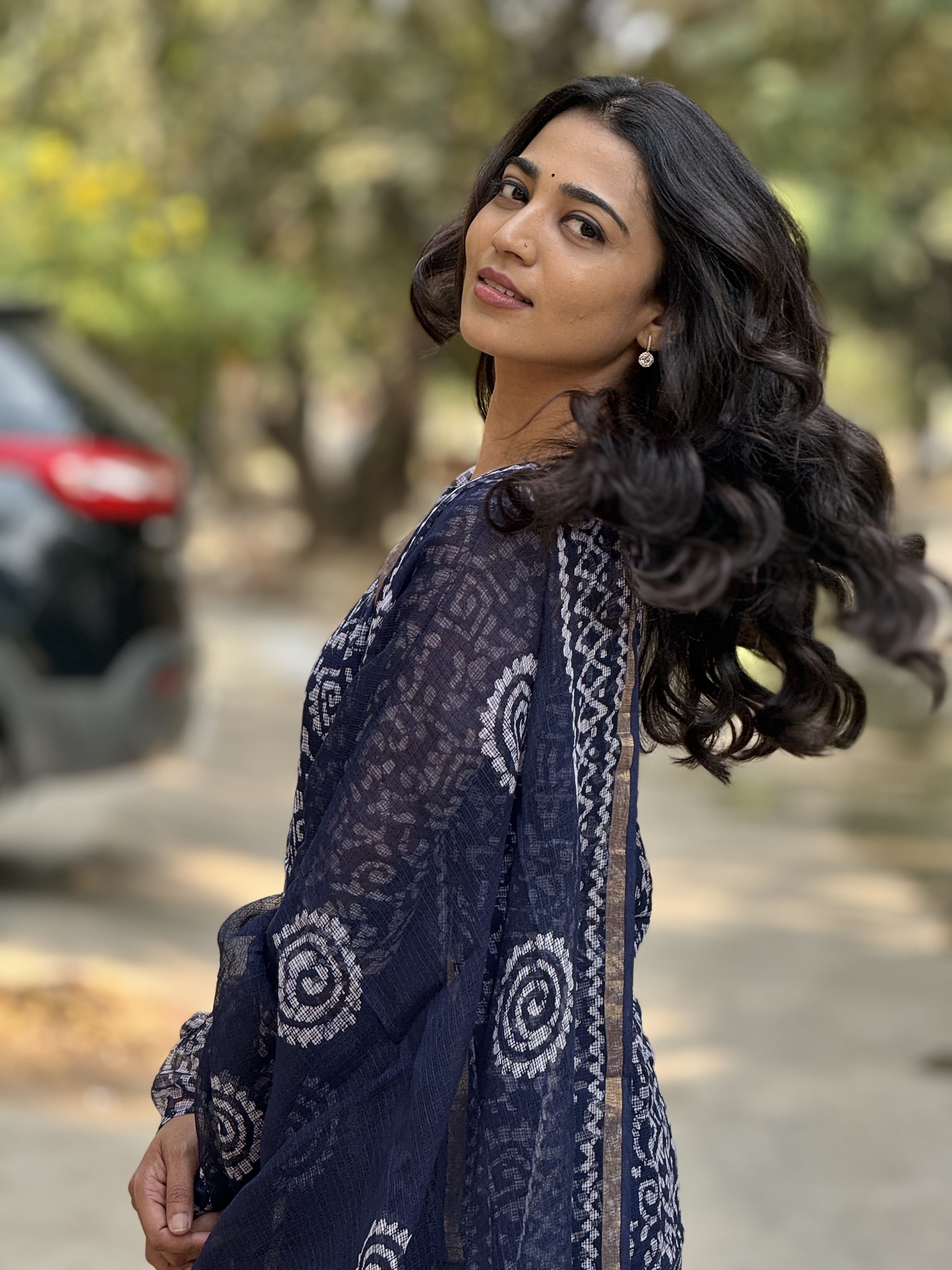 HEMANIKA BLUE