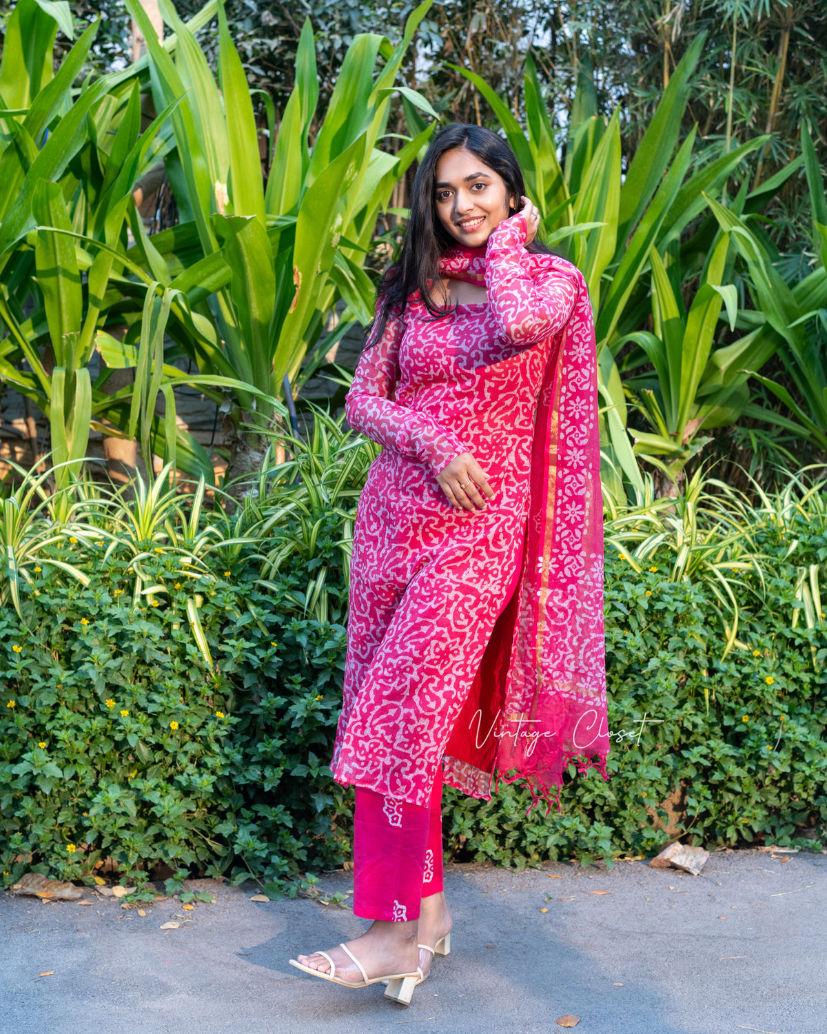 HEMANIKA PINK