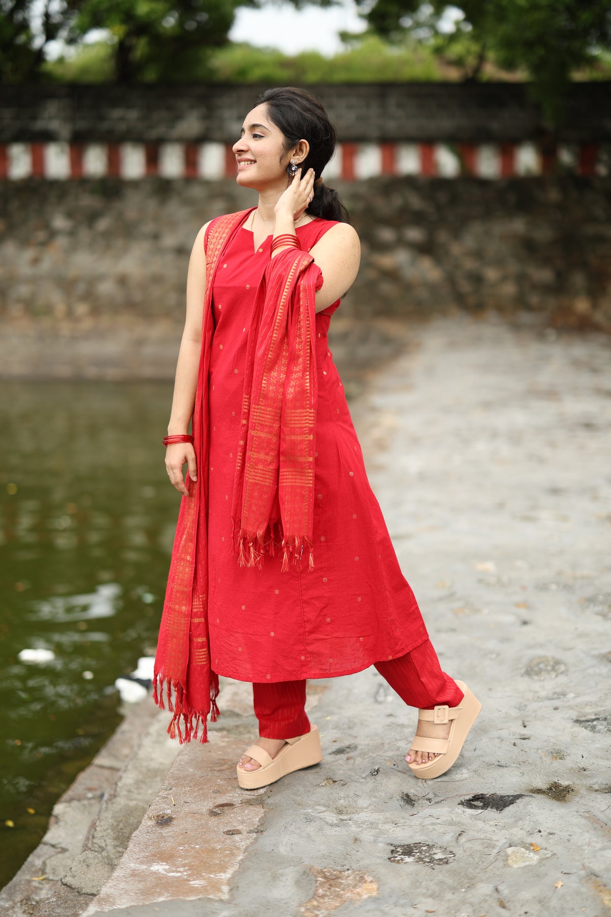 Prathiksha-Kurti+Bottom(VC DIWALI'25)