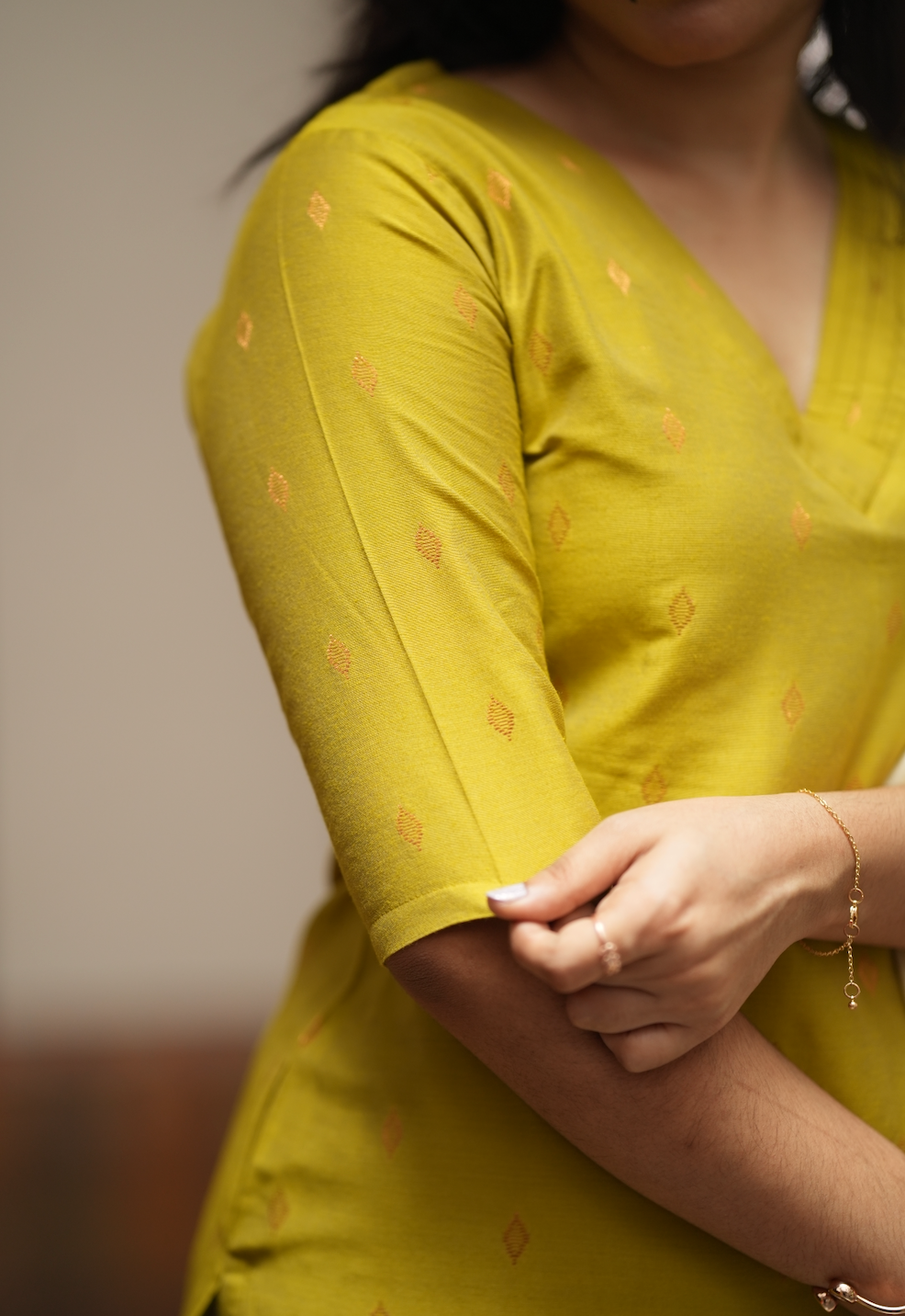 VAISHALI-OLIVE