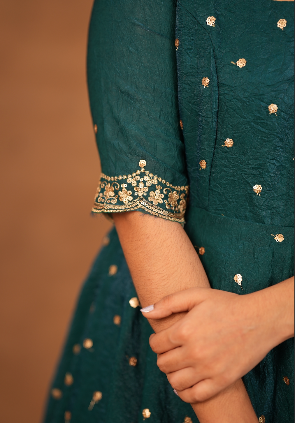 Krithika – Peacock Green Crushed Space Silk Maxi Suit with Dupatta