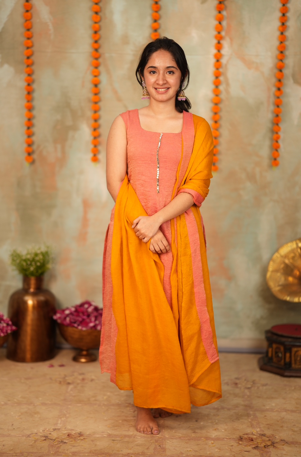 Bhargavee – Peach Crushed Space Silk Kurti with Dupatta