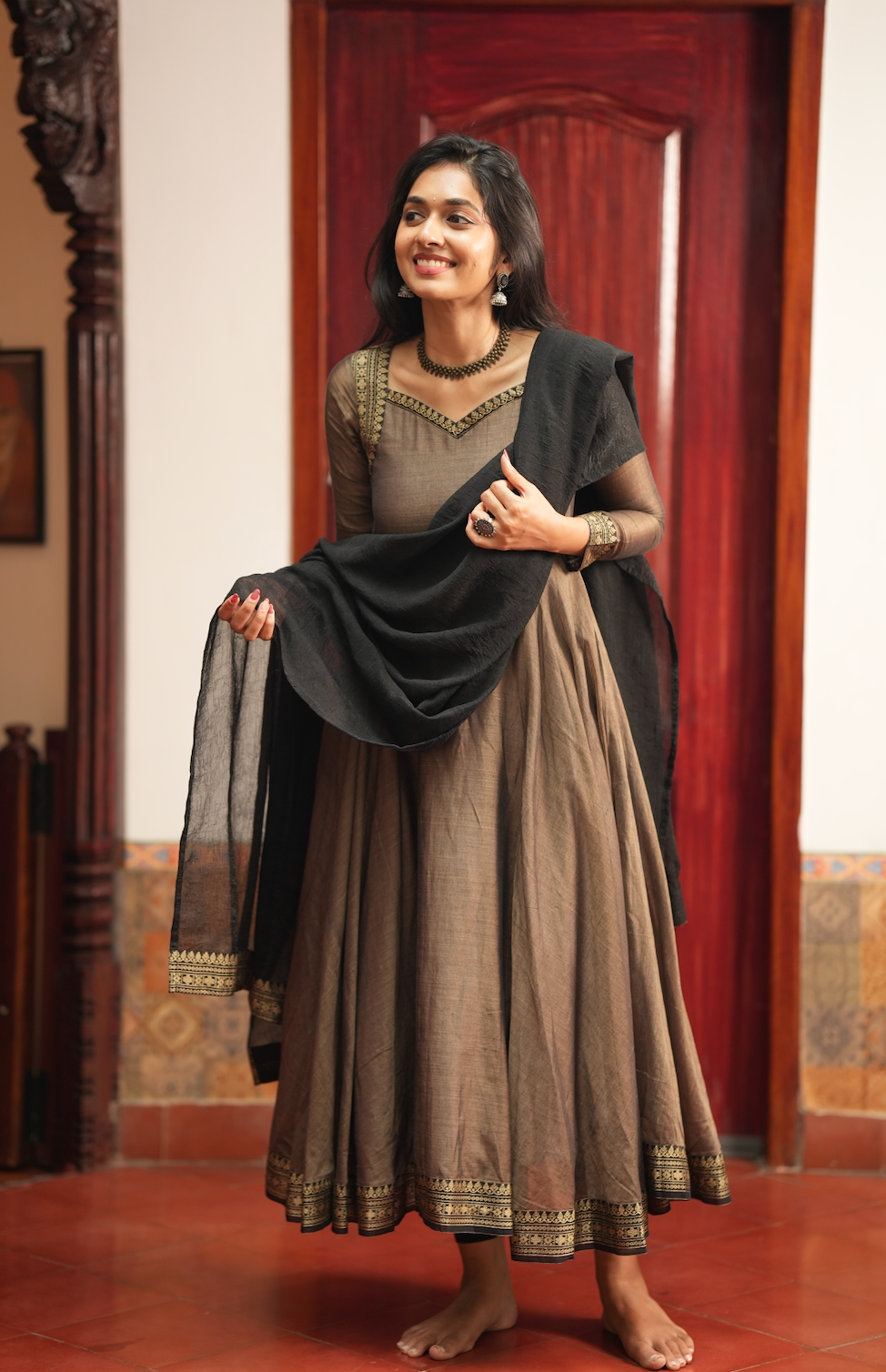 Rukmini – Grey Narayanpet Anarkali with Black Dupatta