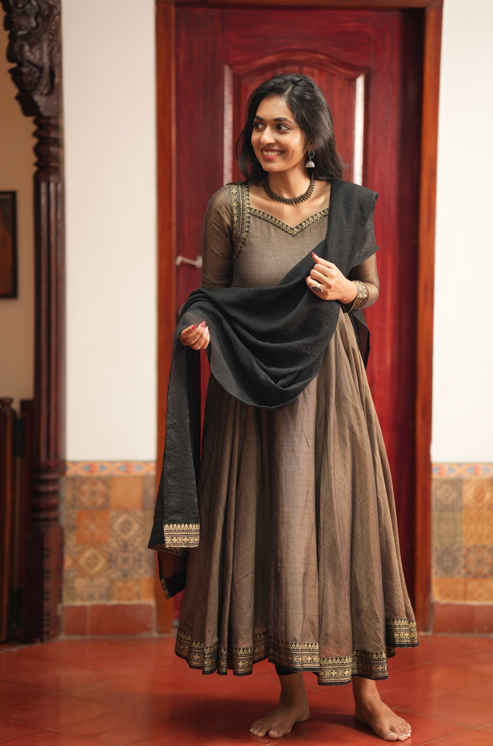 Rukmini – Grey Narayanpet Anarkali with Black Dupatta