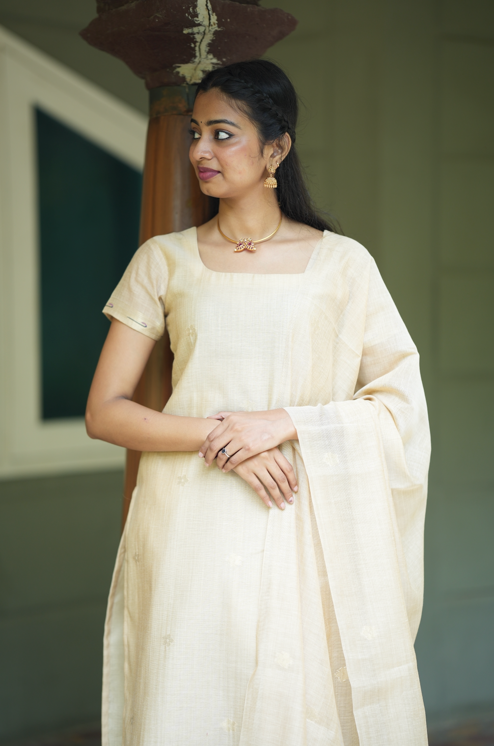 Tissue ivory handloom suit-VC001