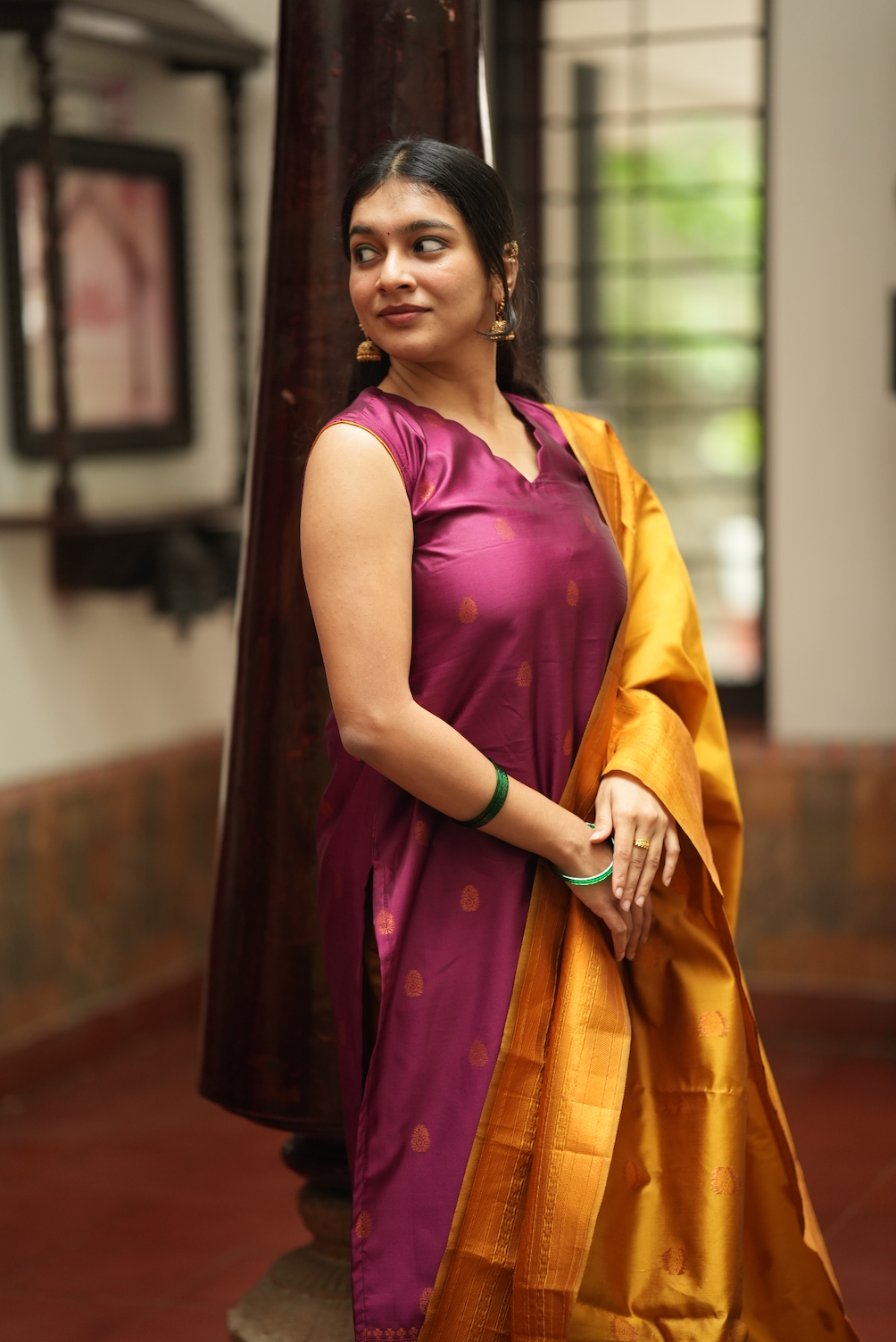 VEENA-Plum