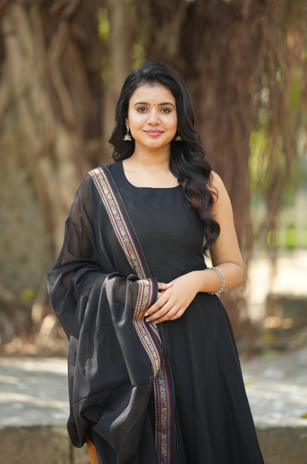 Bindhu – Black Narayanpet Handloom Anarkali Suit