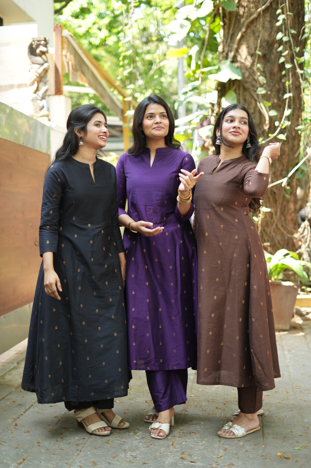 ARTHI Gold -Raw silk co-ord (VC1042)