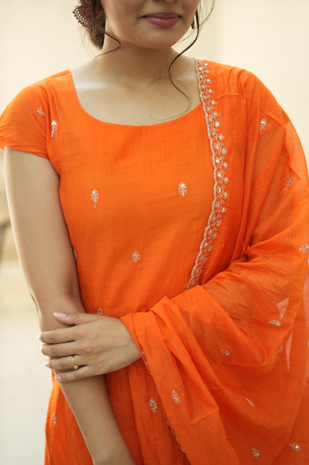 Pranitha – Orange Mal Chanderi Silk Embroidered Suit (VC984)