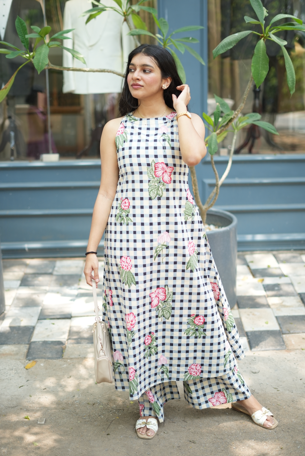 Shyama – White Floral Cotton Halter Co-Ord Set (VC983)