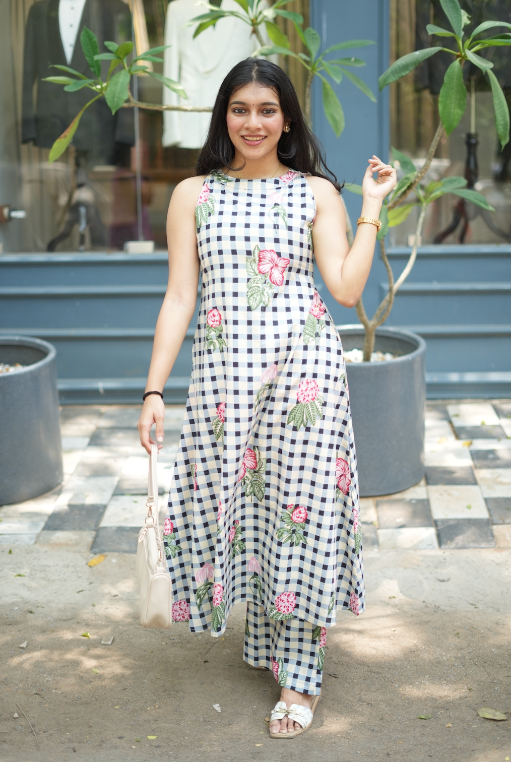 Shyama – White Floral Cotton Halter Co-Ord Set (VC983)
