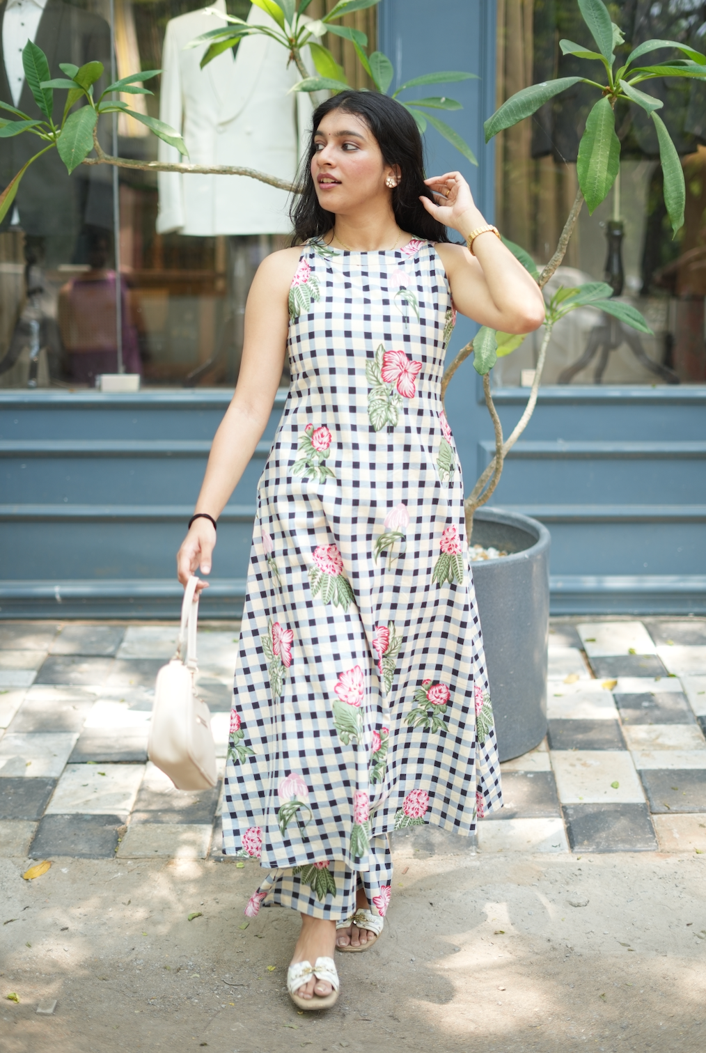 Shyama – White Floral Cotton Halter Co-Ord Set (VC983)