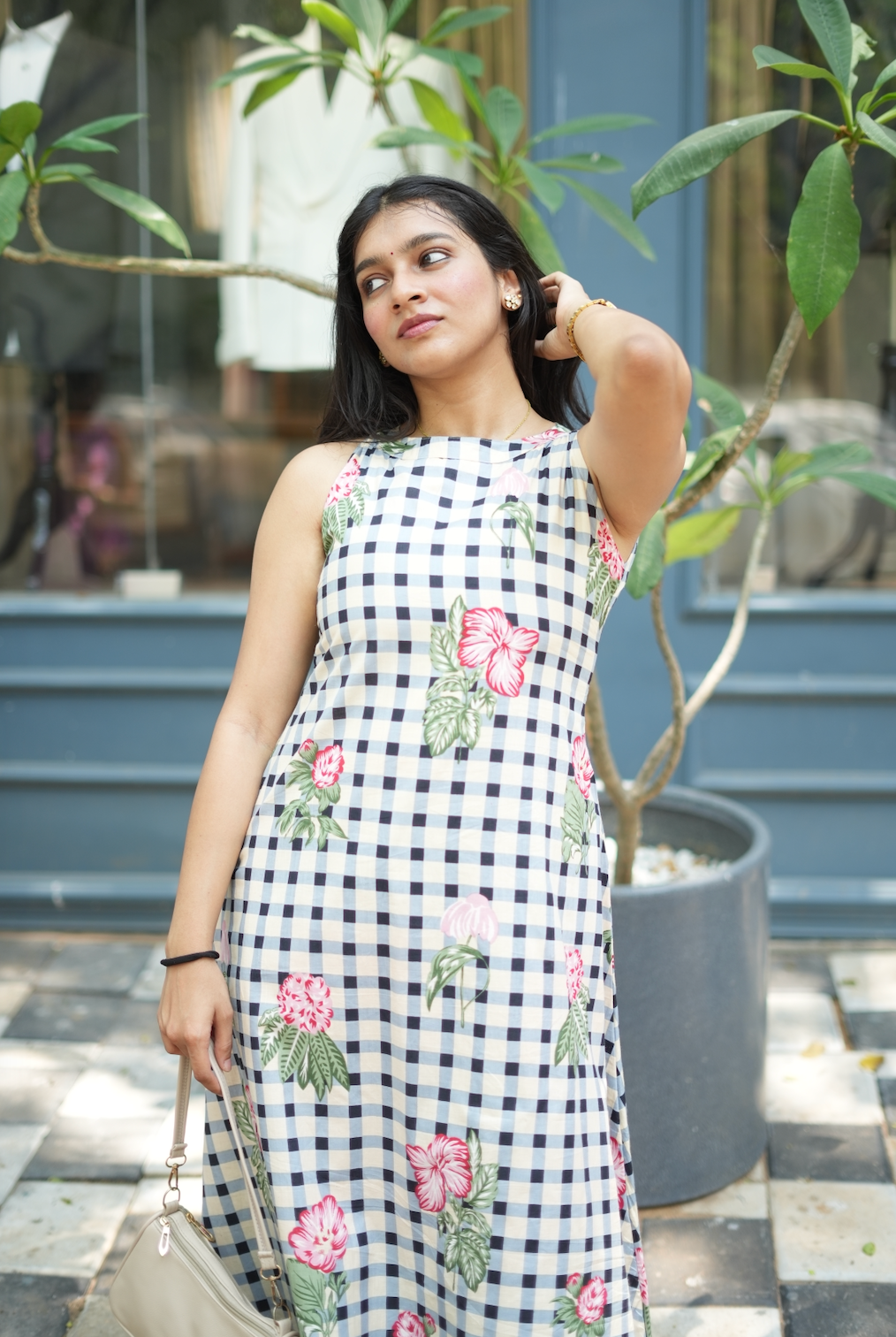 Shyama – White Floral Cotton Halter Co-Ord Set (VC983)