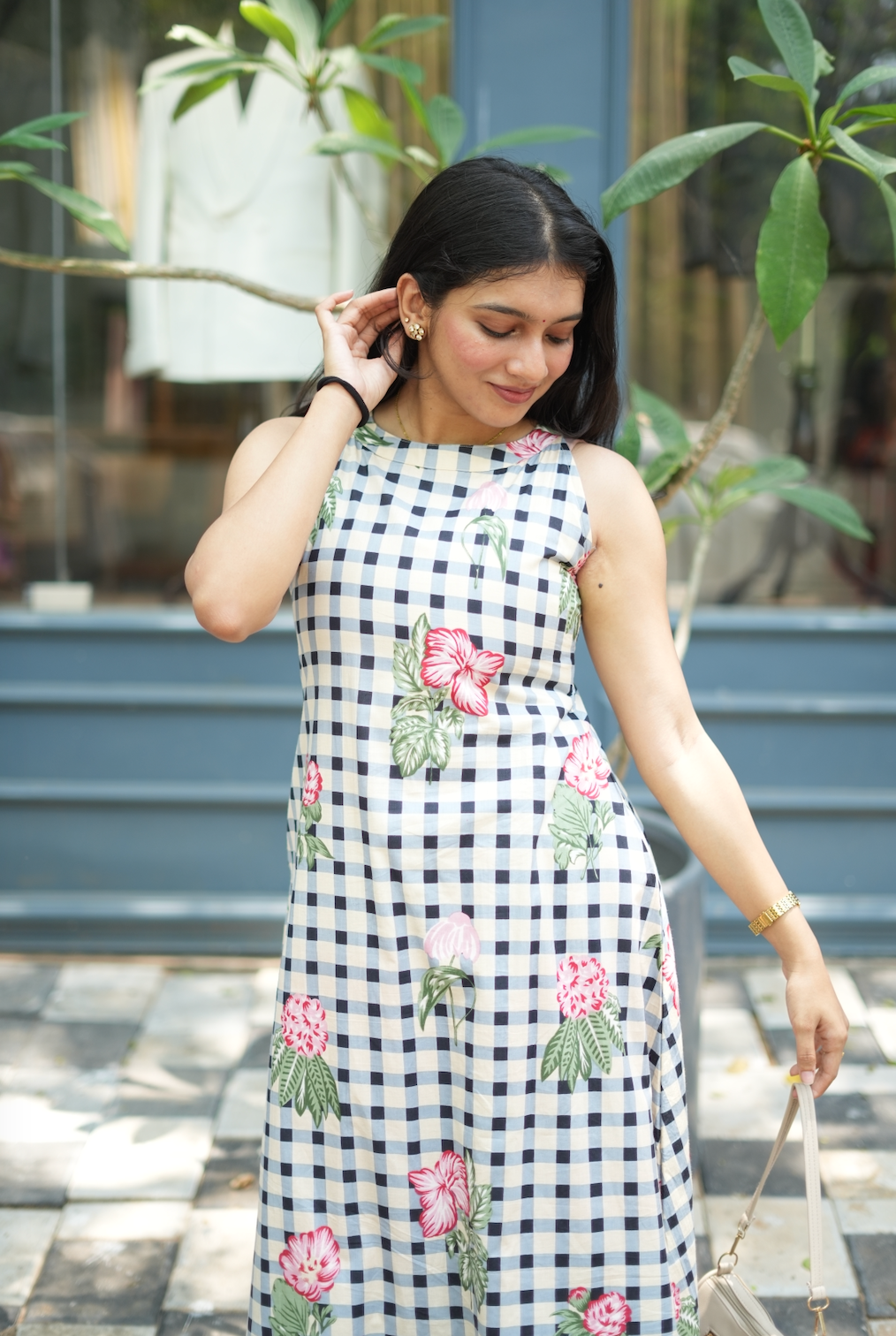 Shyama – White Floral Cotton Halter Co-Ord Set (VC983)