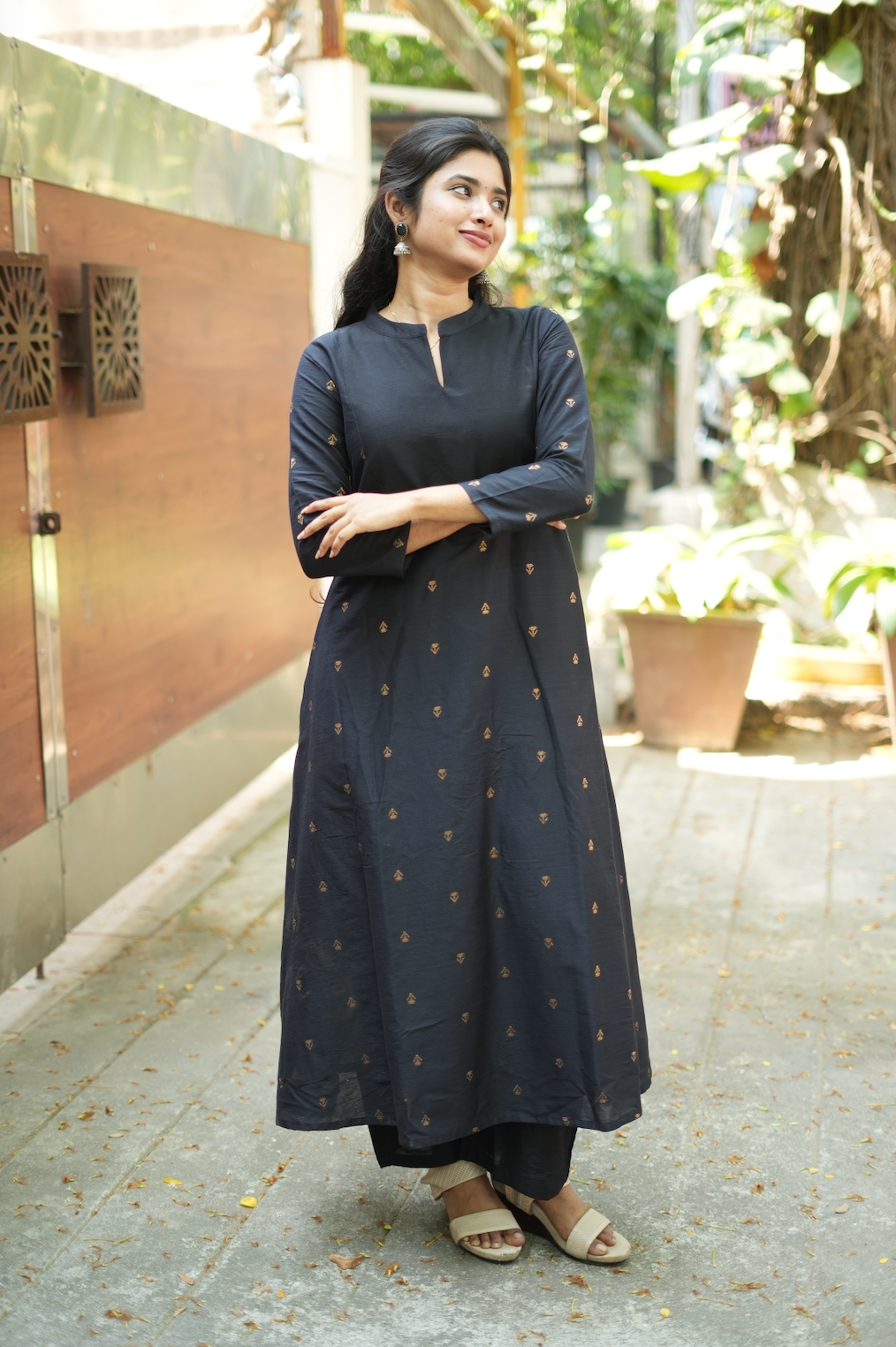ARTHI Gold -Raw silk co-ord (VC1044)
