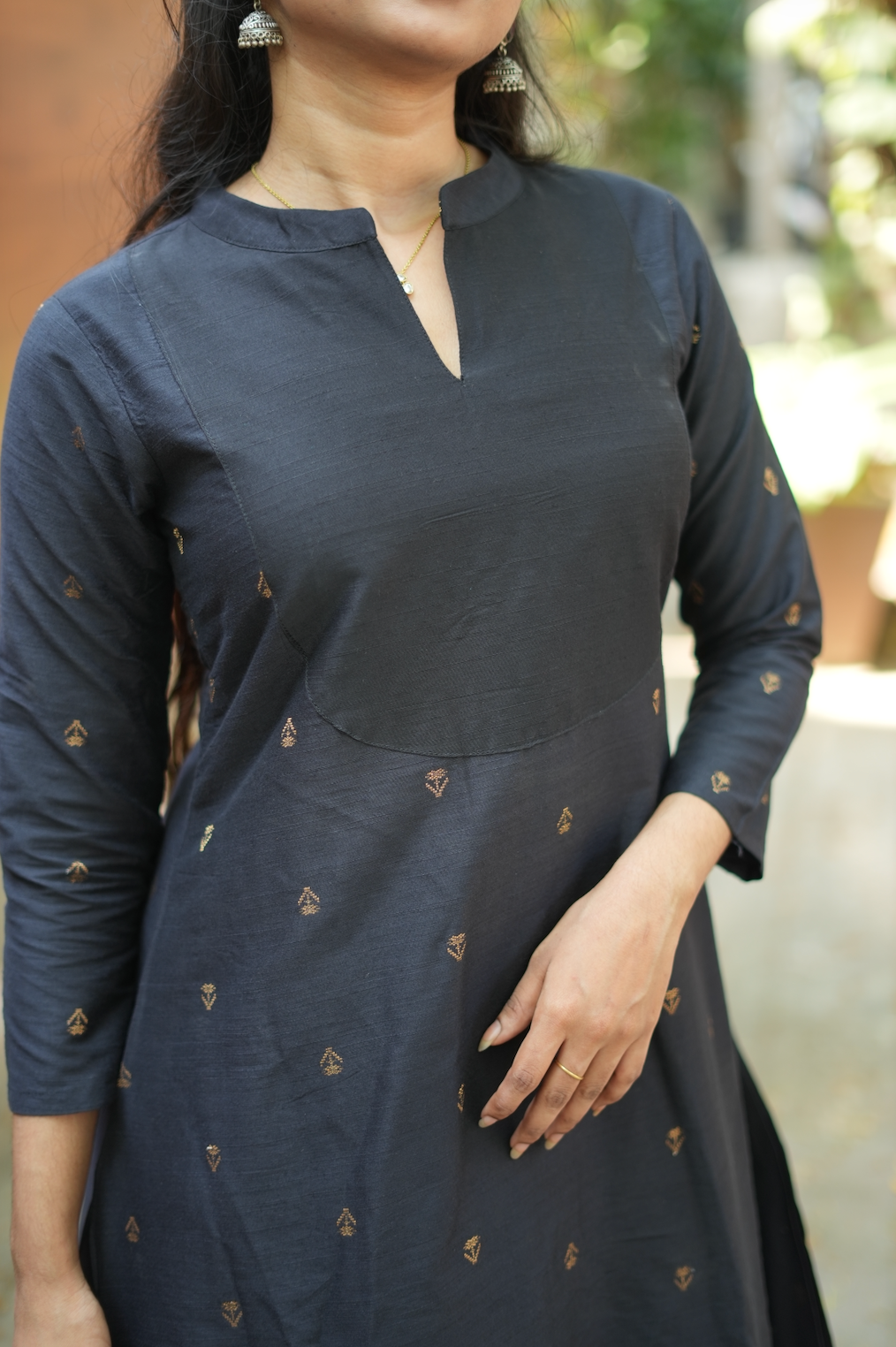 ARTHI Gold -Raw silk co-ord (VC1044)