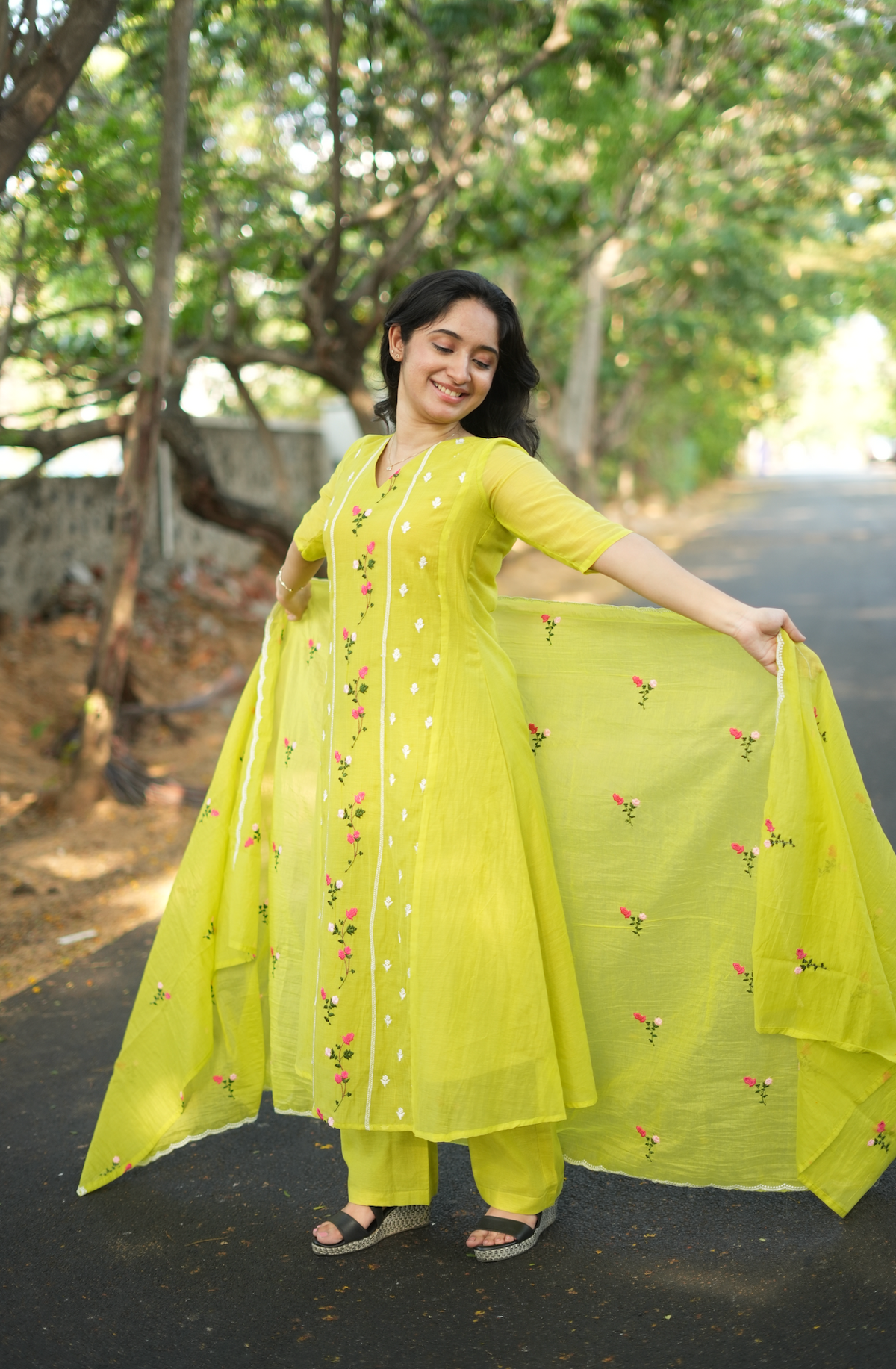 ANVI -  Floral embroidered salwar -(VC1005)