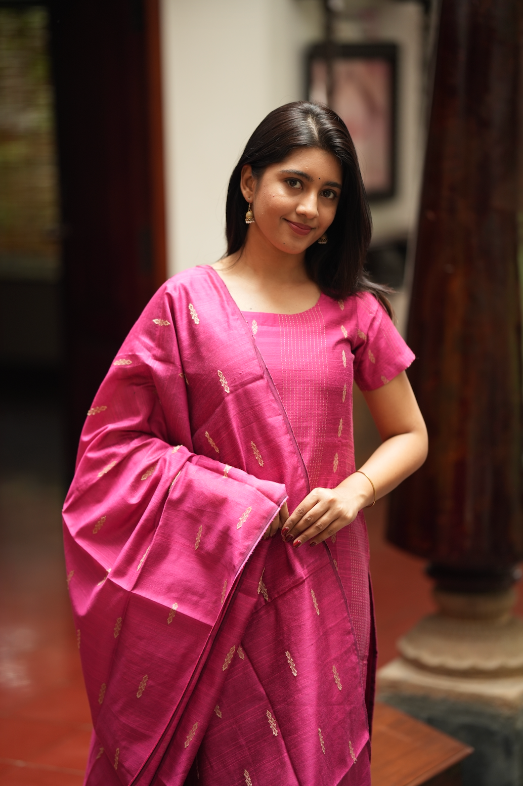 KEERTHANA PINK - VV1015