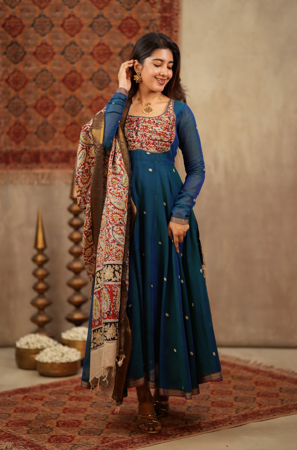 Tharika – Peacock Blue Narayanpet Kalamkari Anarkali Suit