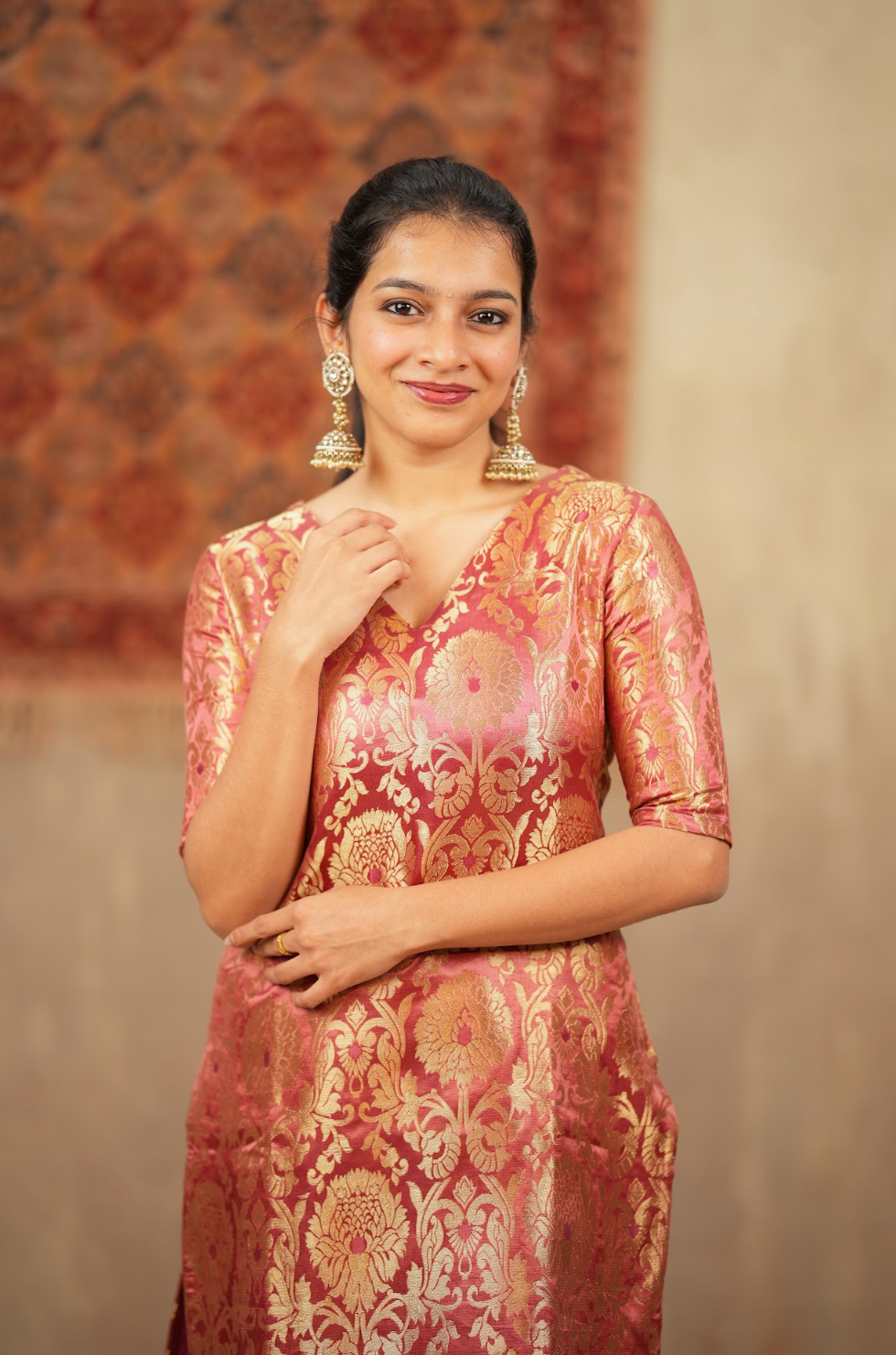 Harshvi – Dusty Pink Banarasi Brocade Suit Set