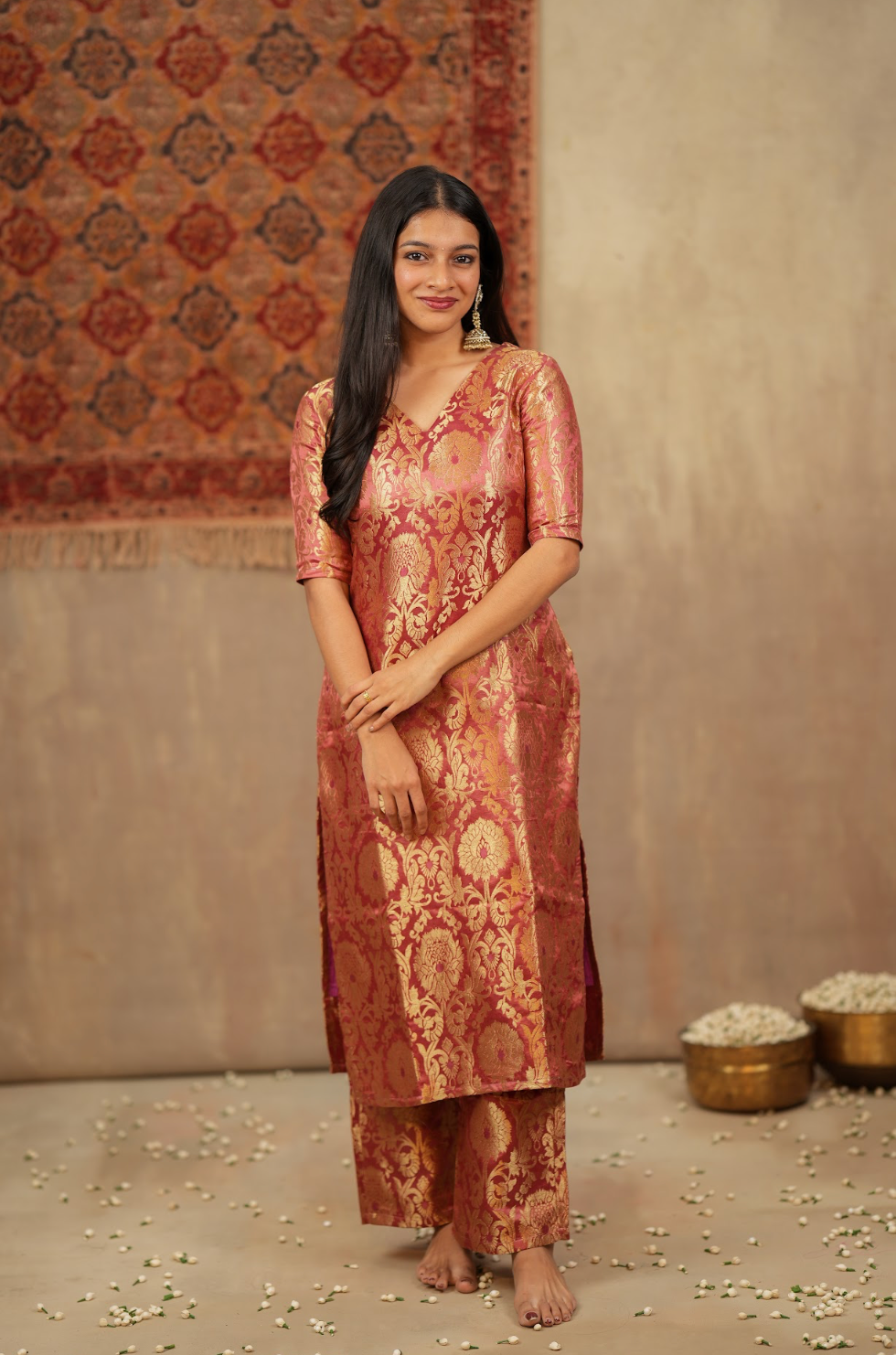 Harshvi – Dusty Pink Banarasi Brocade Suit Set