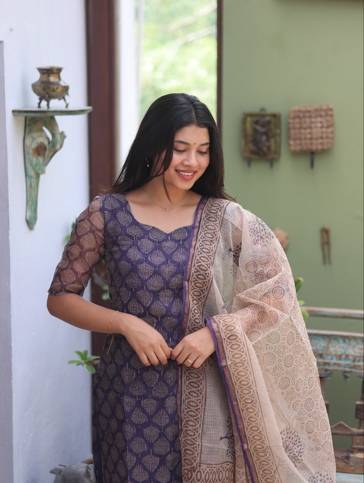 Pranati – Violet Paisley Kota Cotton Suit Set