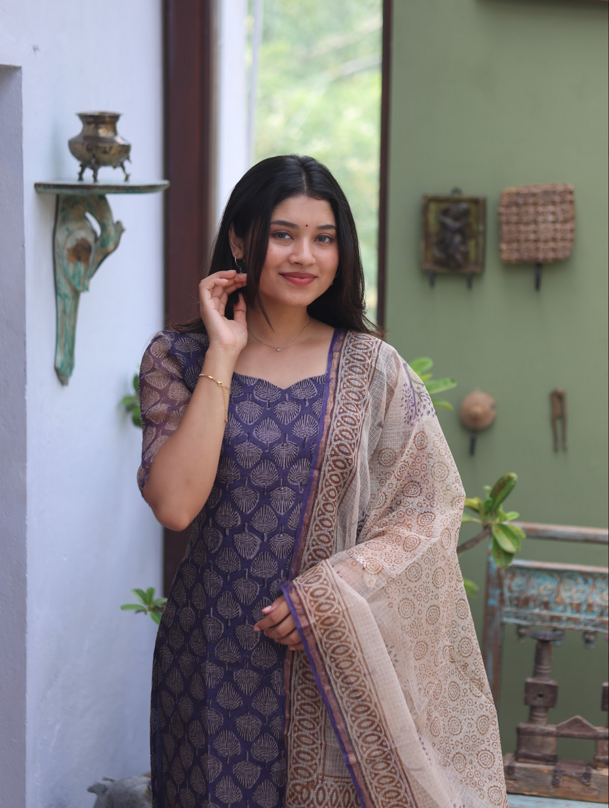 Pranati – Violet Paisley Kota Cotton Suit Set