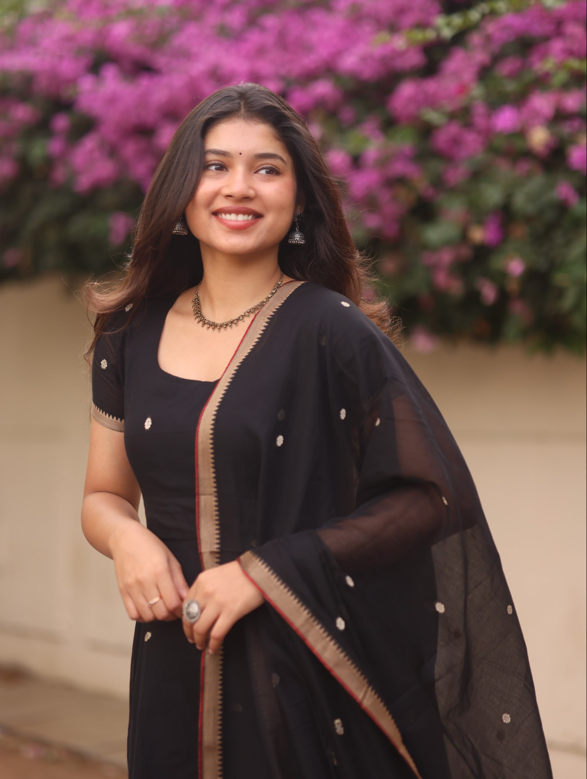 Vedha – Black Narayanpet Handloom Anarkali Suit