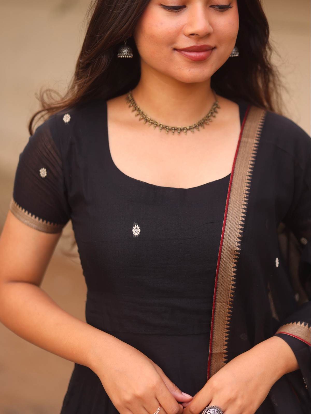 Vedha – Black Narayanpet Handloom Anarkali Suit