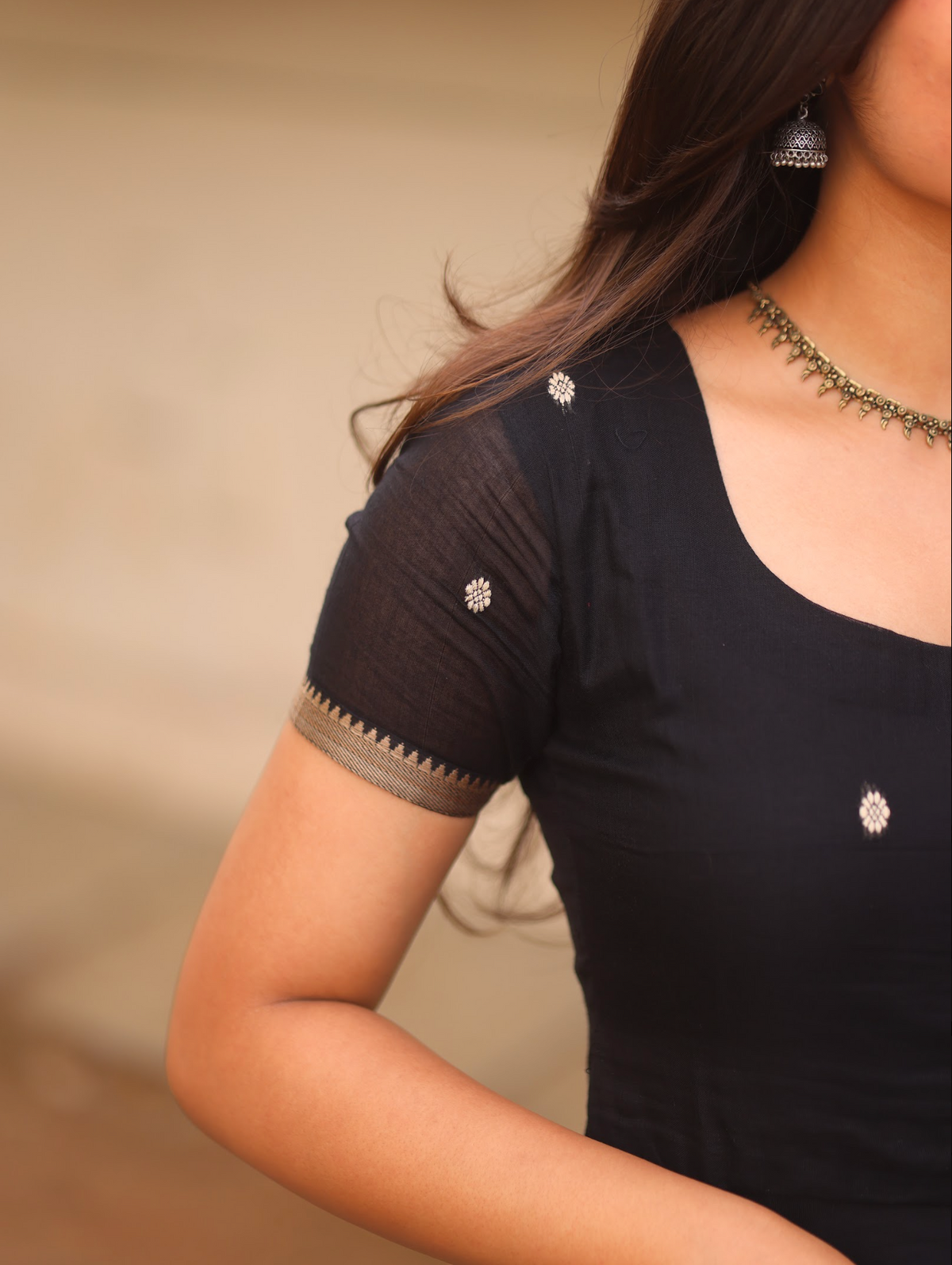 Vedha – Black Narayanpet Handloom Anarkali Suit