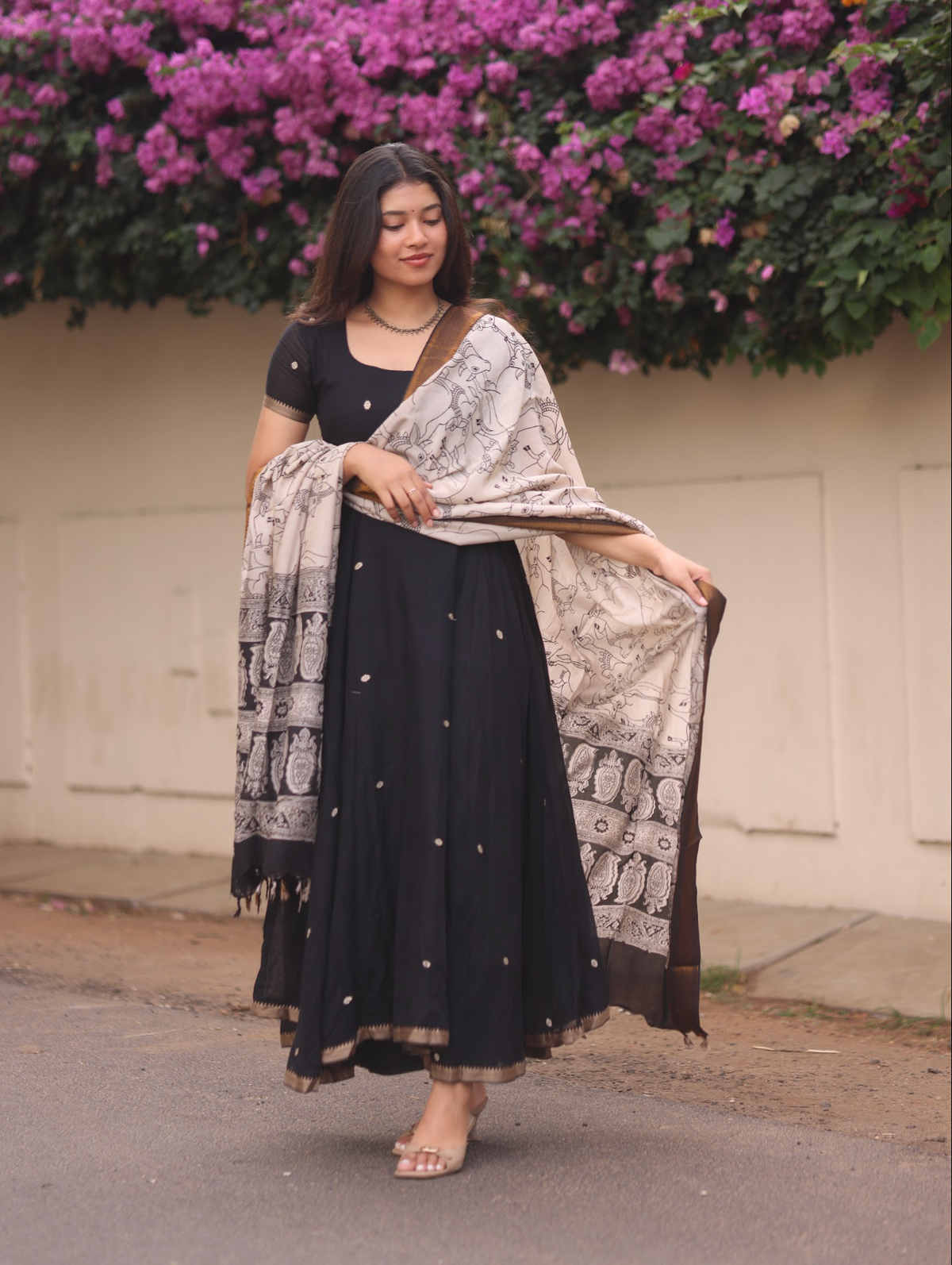 Vedha – Black Narayanpet Kalamkari Anarkali Suit
