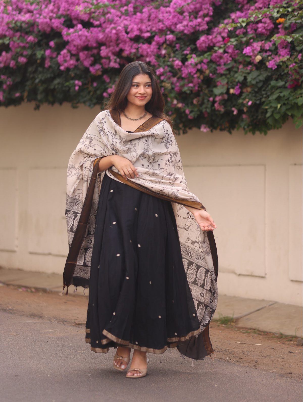 Vedha – Black Narayanpet Kalamkari Anarkali Suit