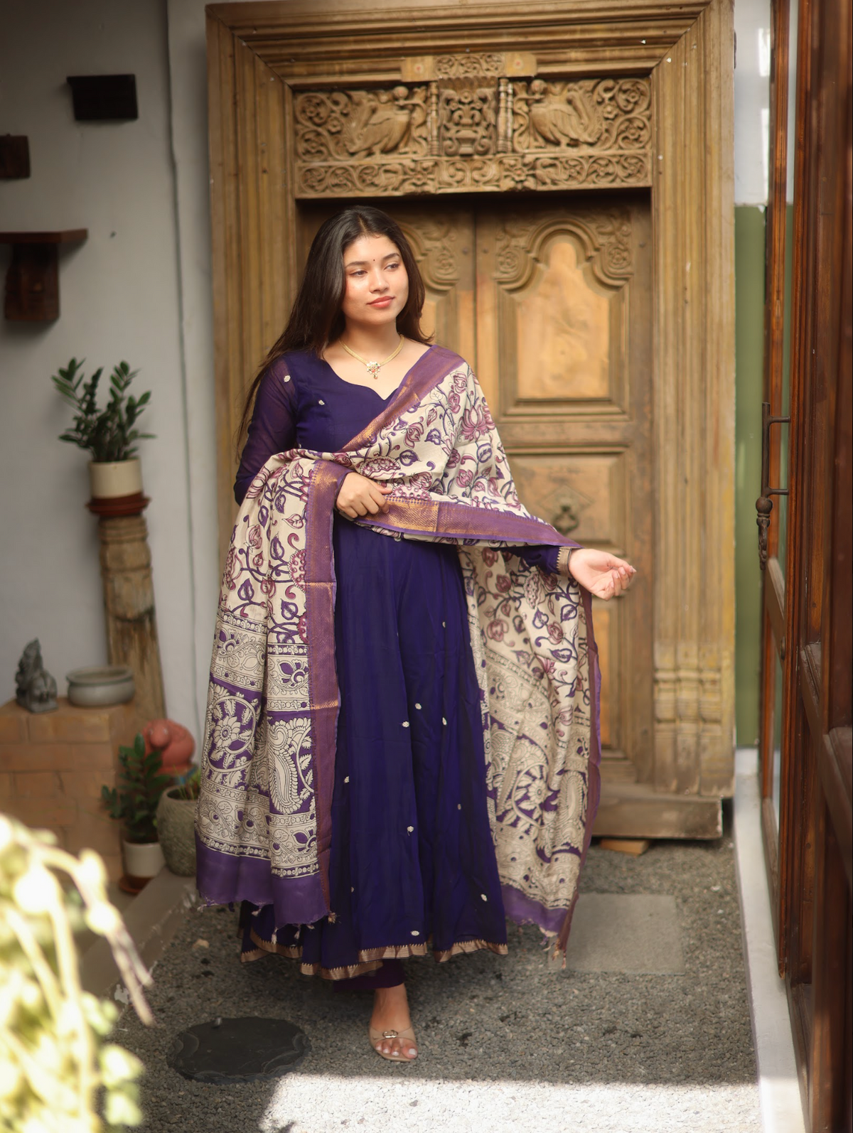Vedha – Violet Narayanpet Anarkali with Kalamkari Dupatta