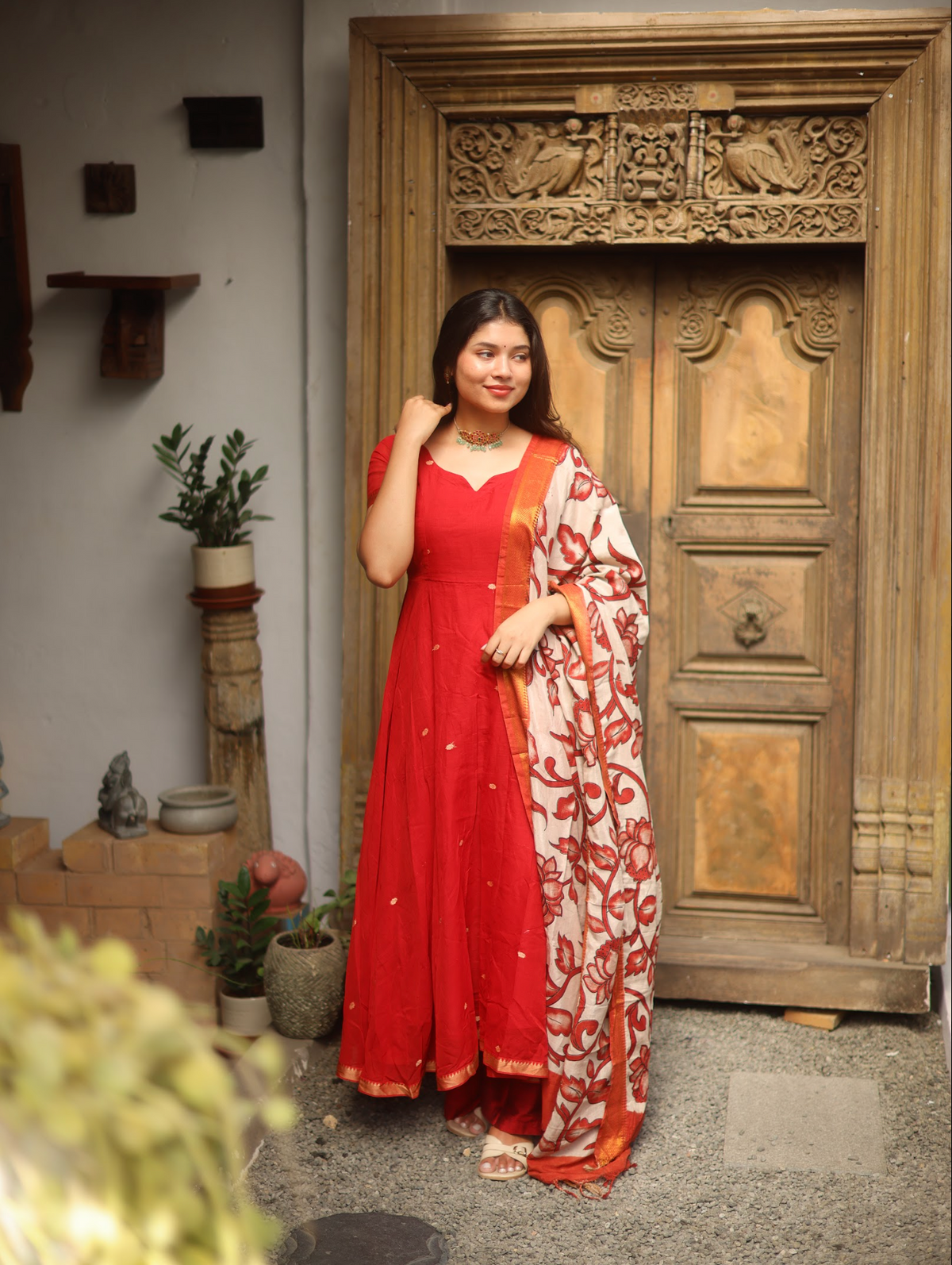 Vedha – Crimson Red Narayanpet Kalamkari Anarkali Suit