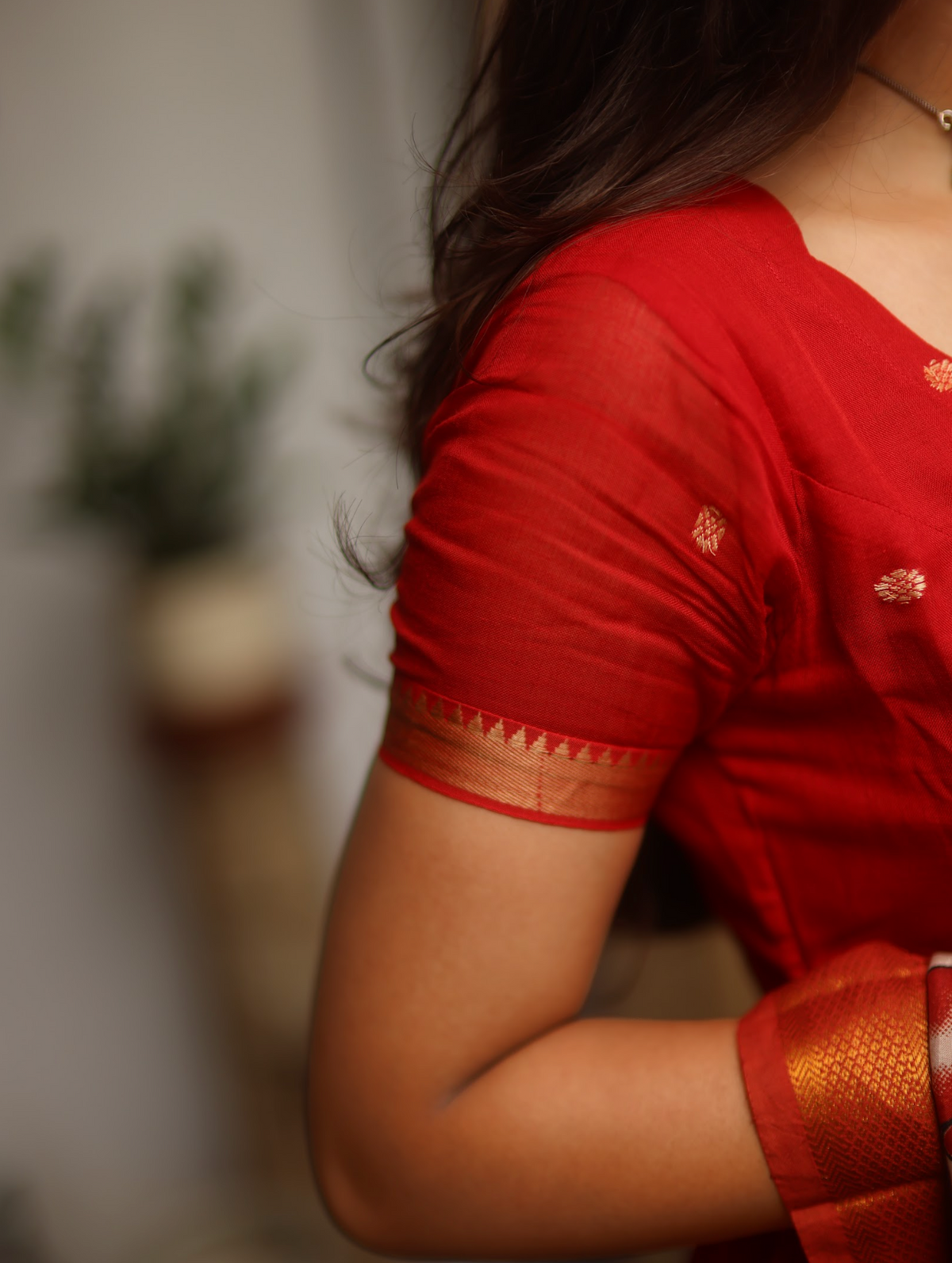 Vedha – Crimson Narayanpet Handloom Anarkali Suit