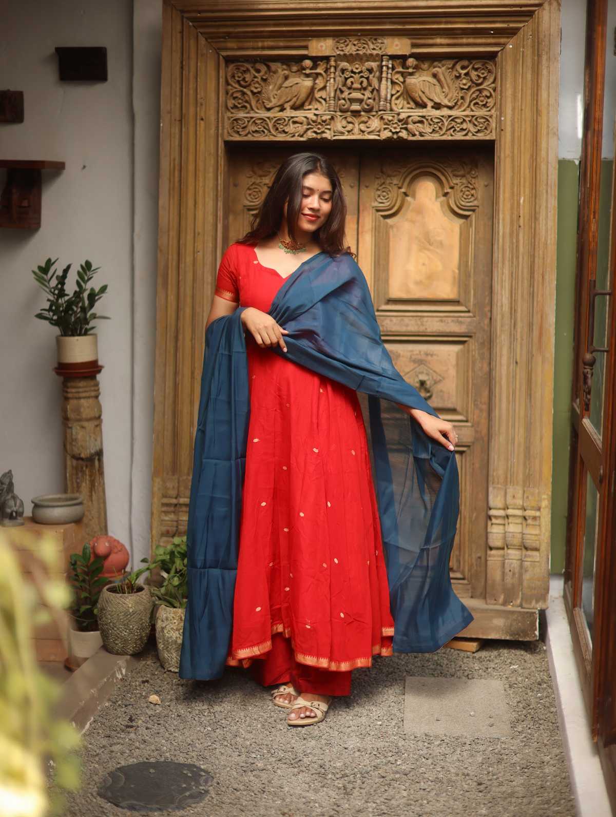 Vedha – Crimson Narayanpet Handloom Anarkali Suit