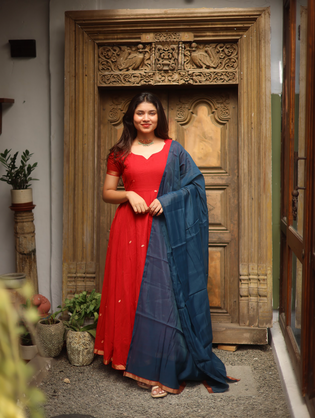 Vedha – Crimson Narayanpet Handloom Anarkali Suit