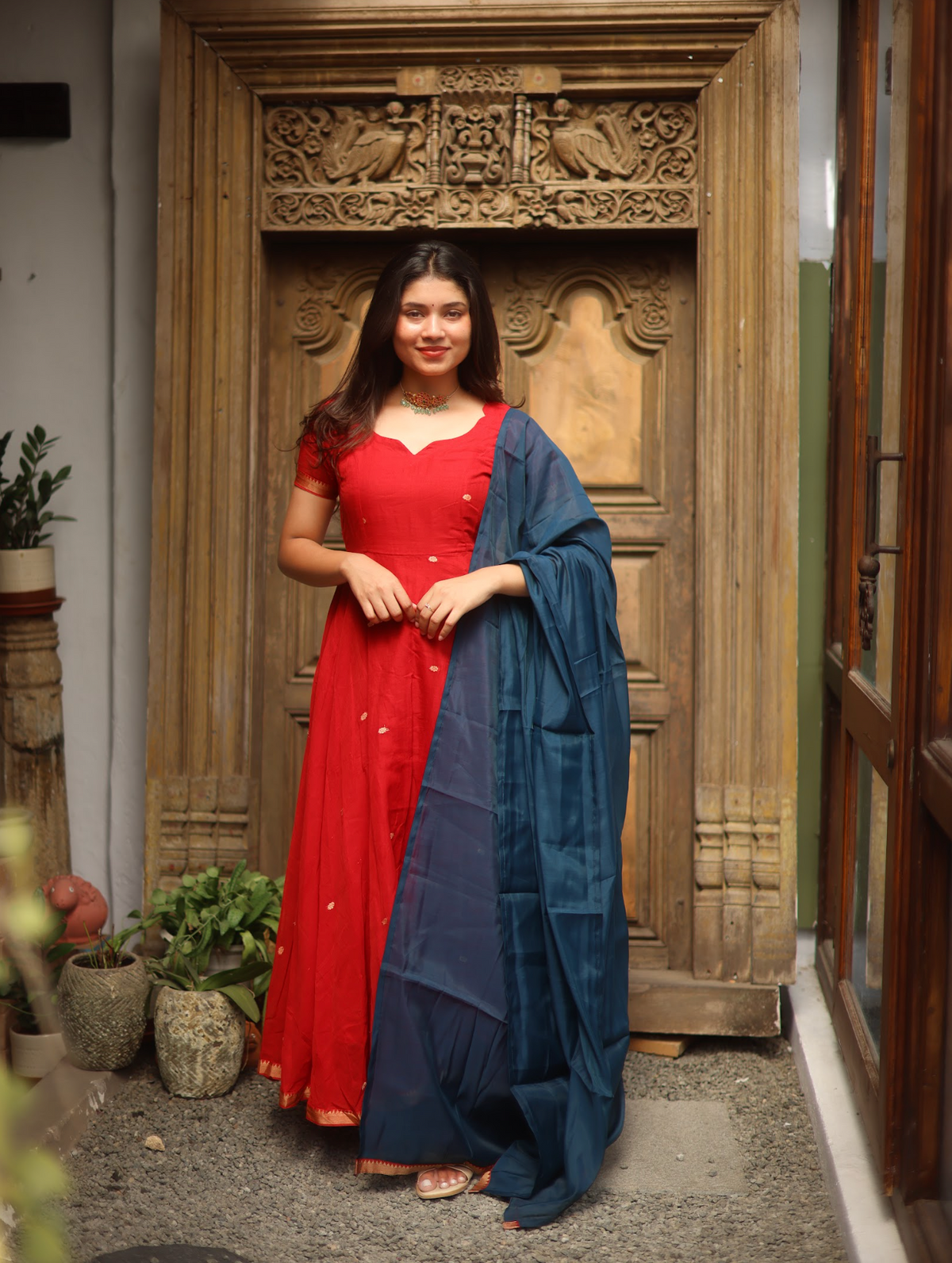 Vedha – Crimson Narayanpet Handloom Anarkali Suit