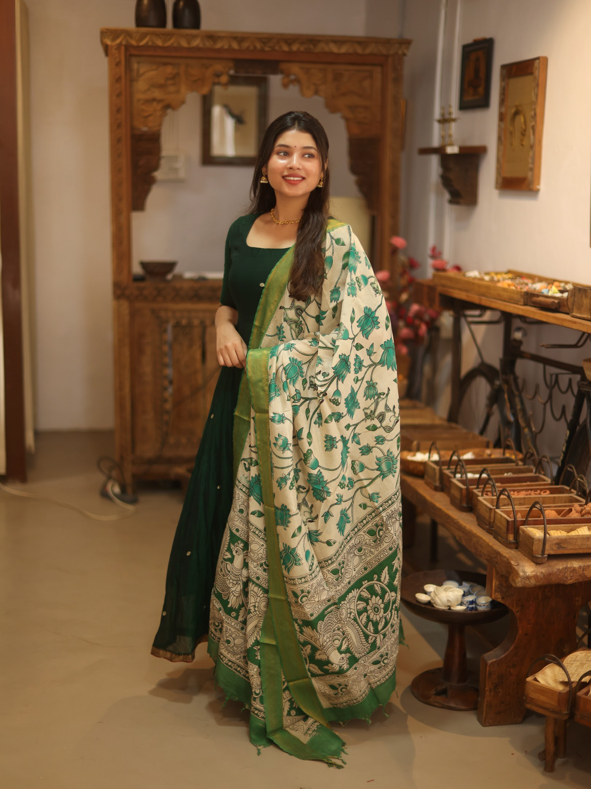 Vedha – Green Narayanpet Kalamkari Anarkali Suit