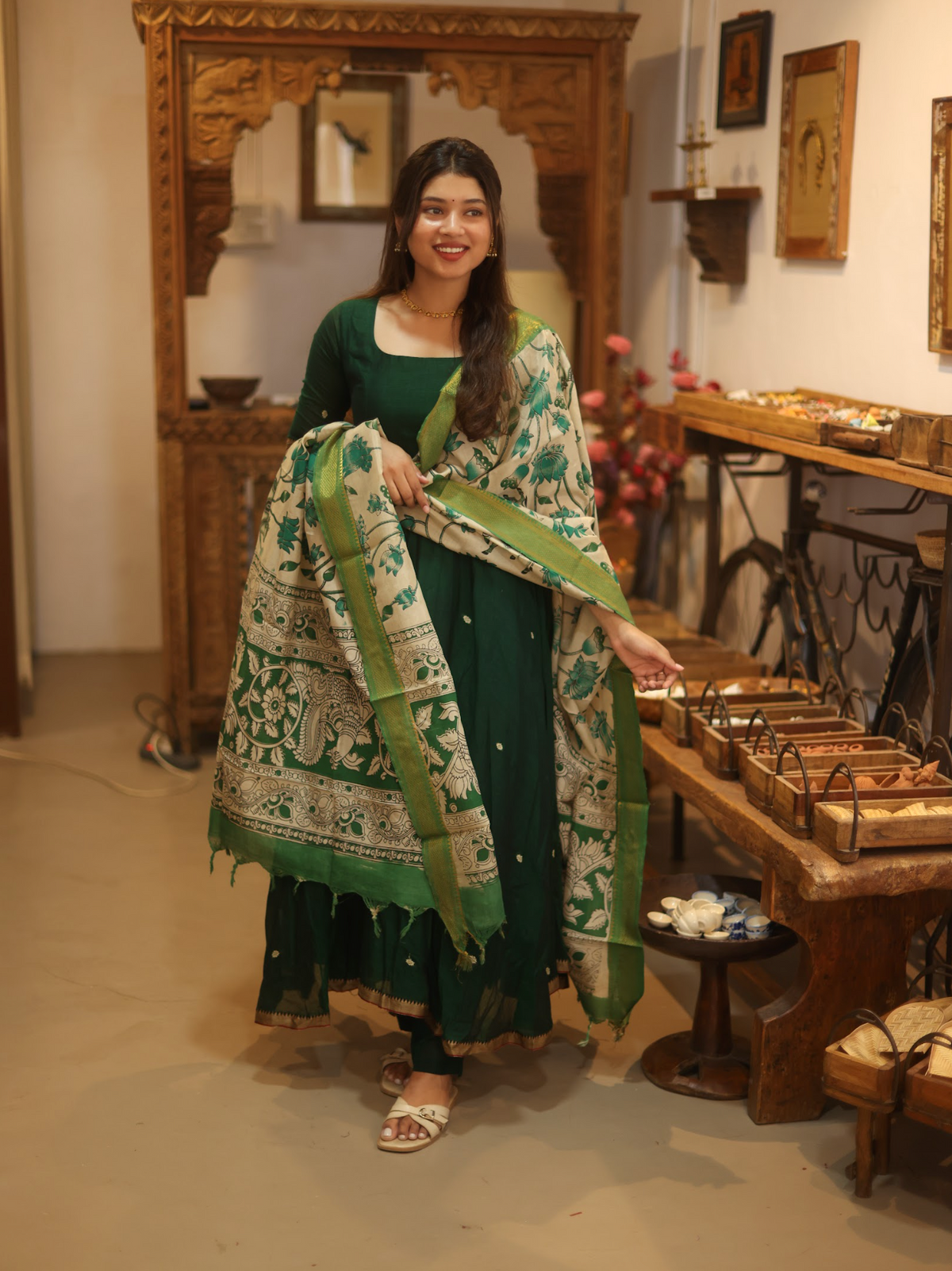 Vedha – Green Narayanpet Kalamkari Anarkali Suit