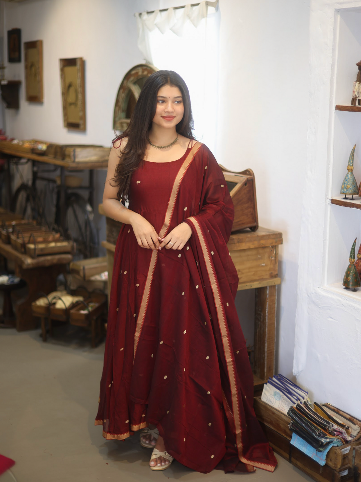 Vedha – Monotone Maroon Narayanpet Anarkali Suit