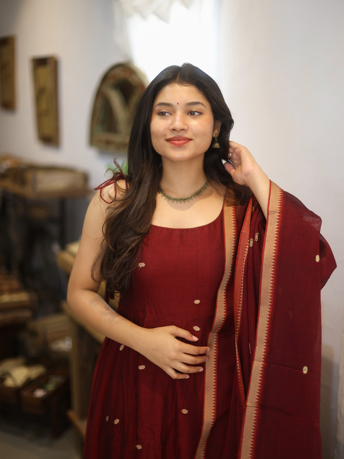 Vedha – Monotone Maroon Narayanpet Anarkali Suit