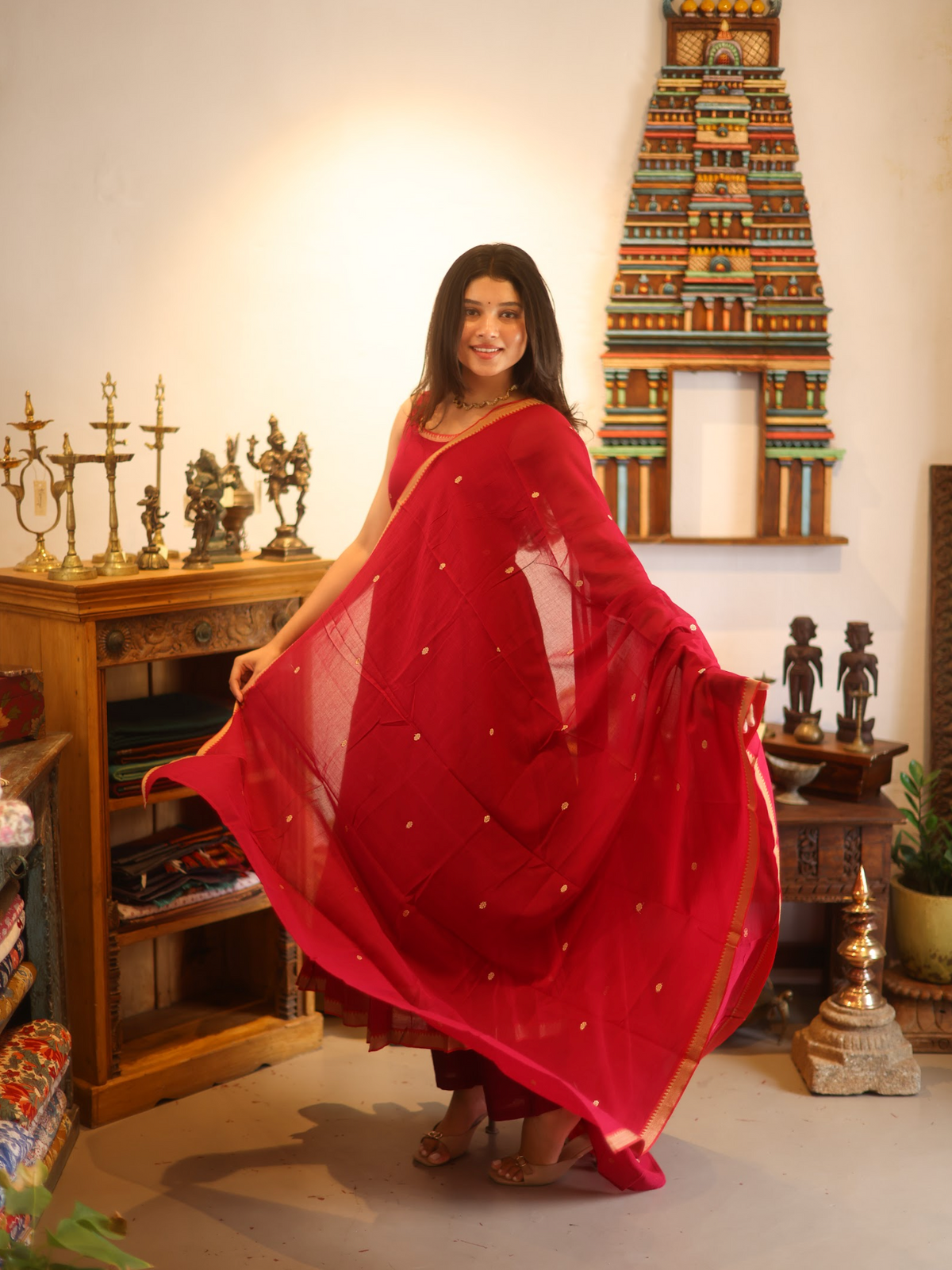 Vedha – Hot Pink Narayanpet Handloom Anarkali Suit