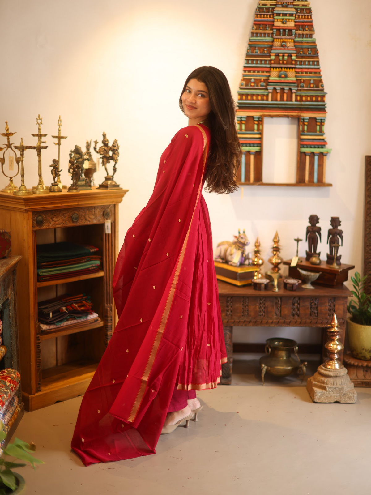 Vedha – Hot Pink Narayanpet Handloom Anarkali Suit
