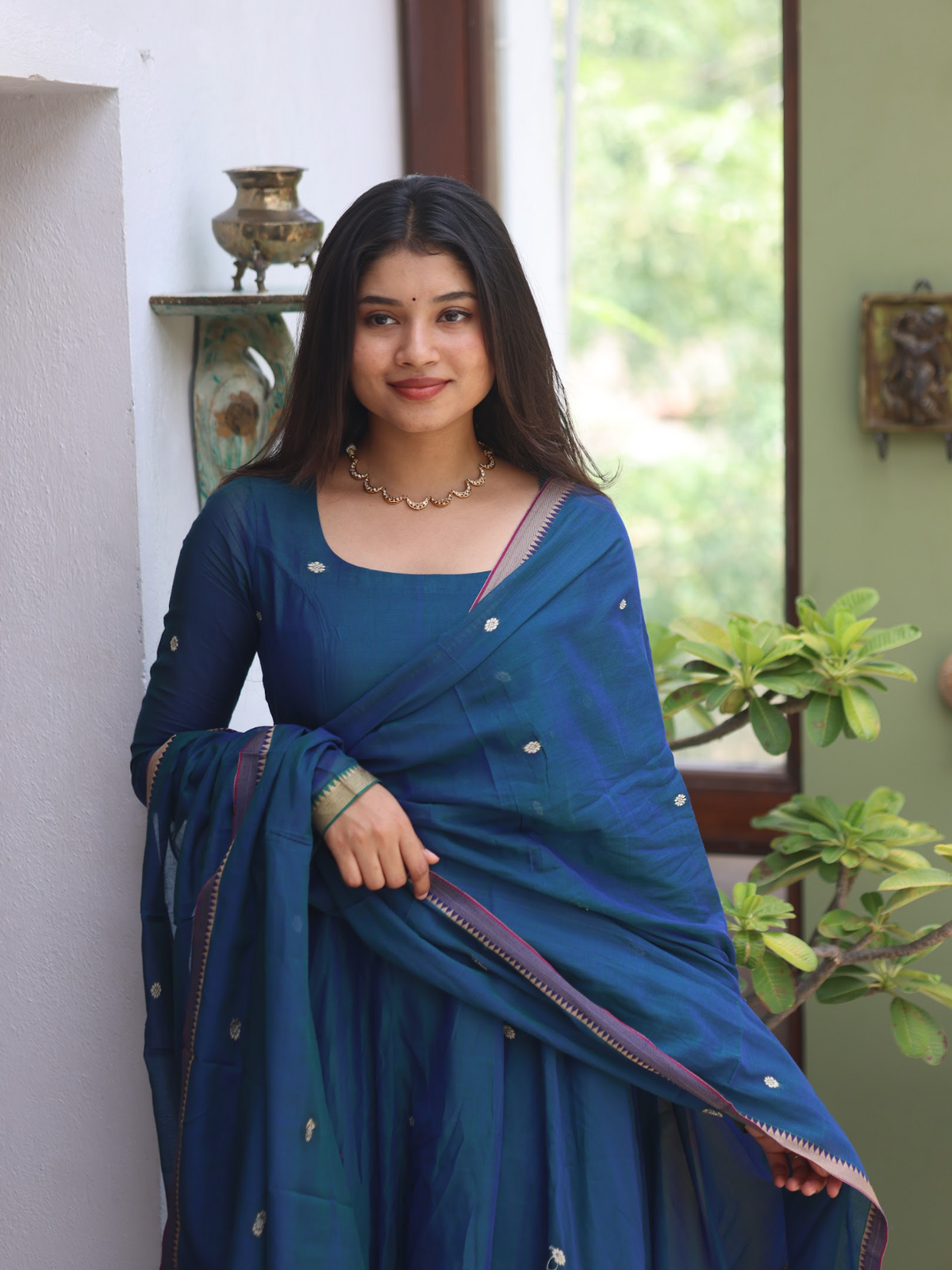 Vedha – Peacock Blue Narayanpet Handloom Anarkali Suit